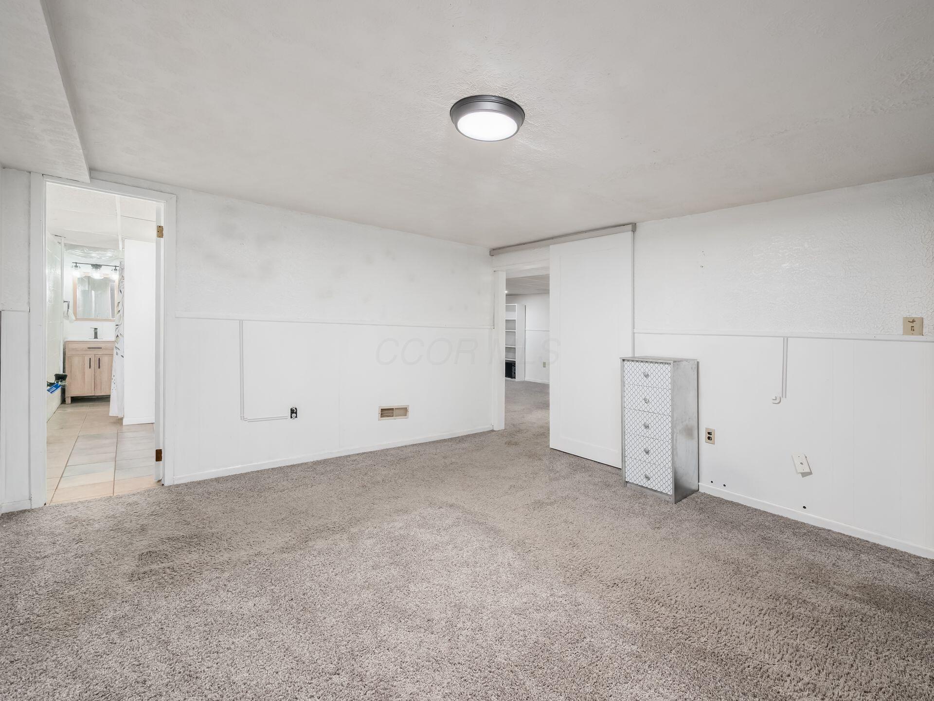 626 Heisley Drive Property Photo 20