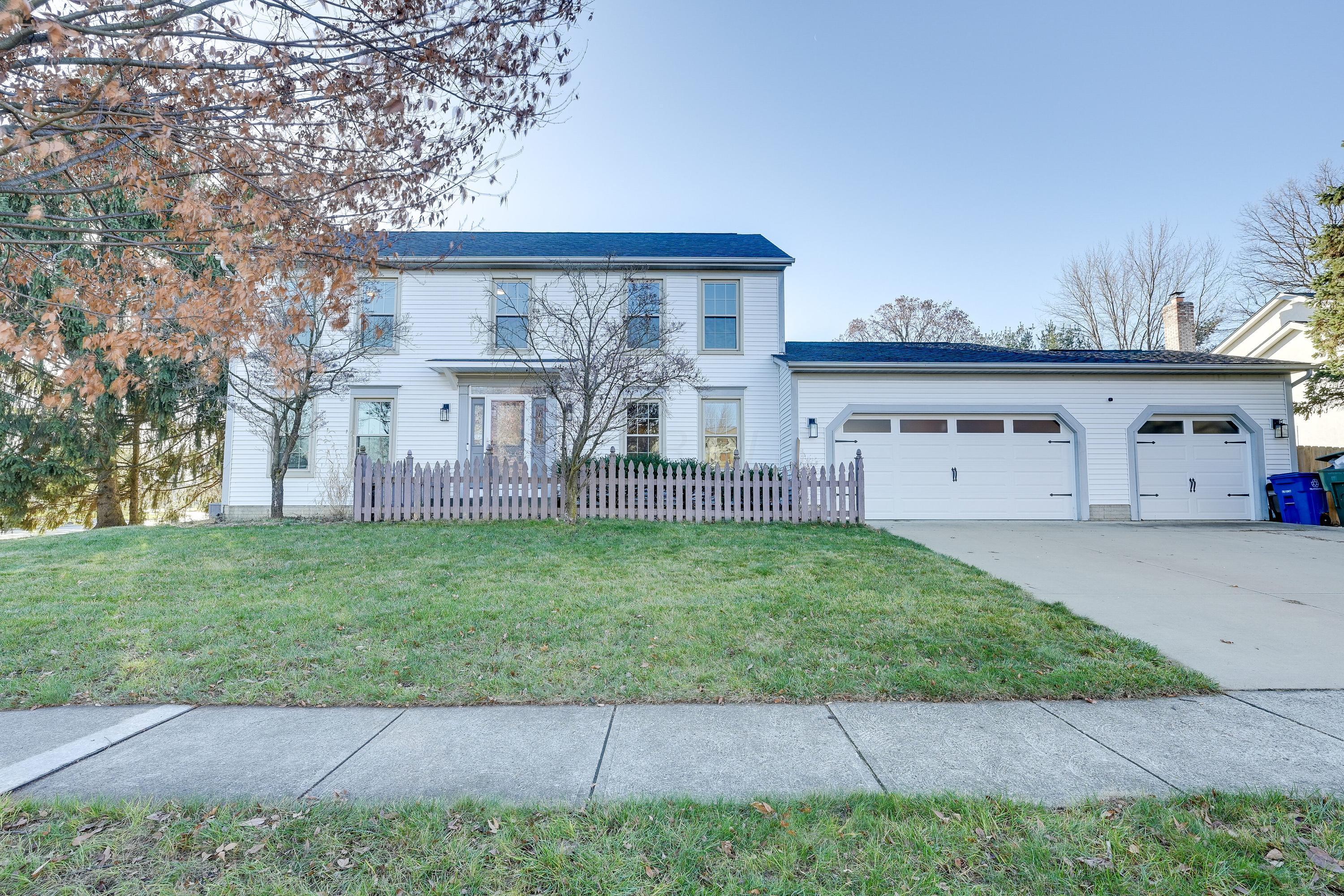 811 Mountainview Drive Property Photo 1