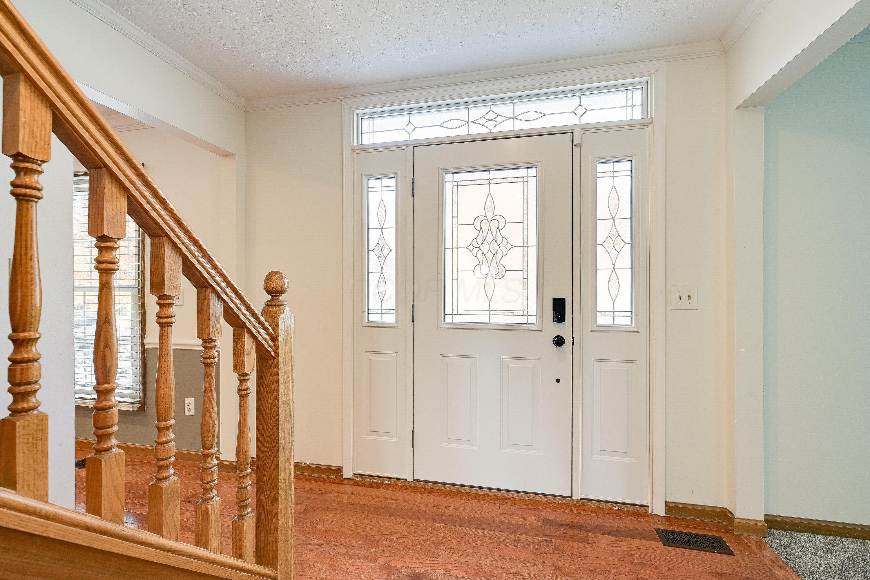 811 Mountainview Drive Property Photo 6