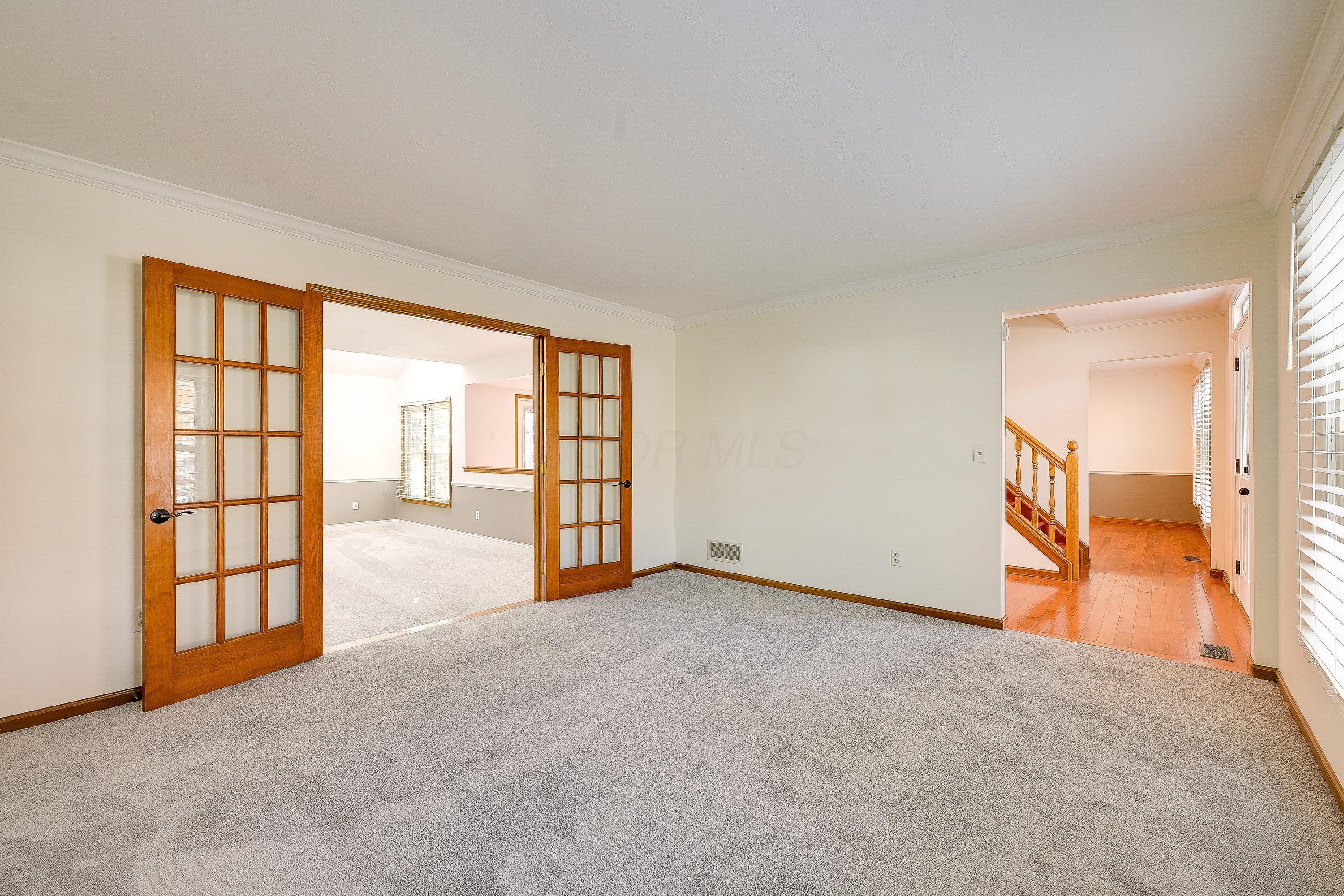 811 Mountainview Drive Property Photo 12