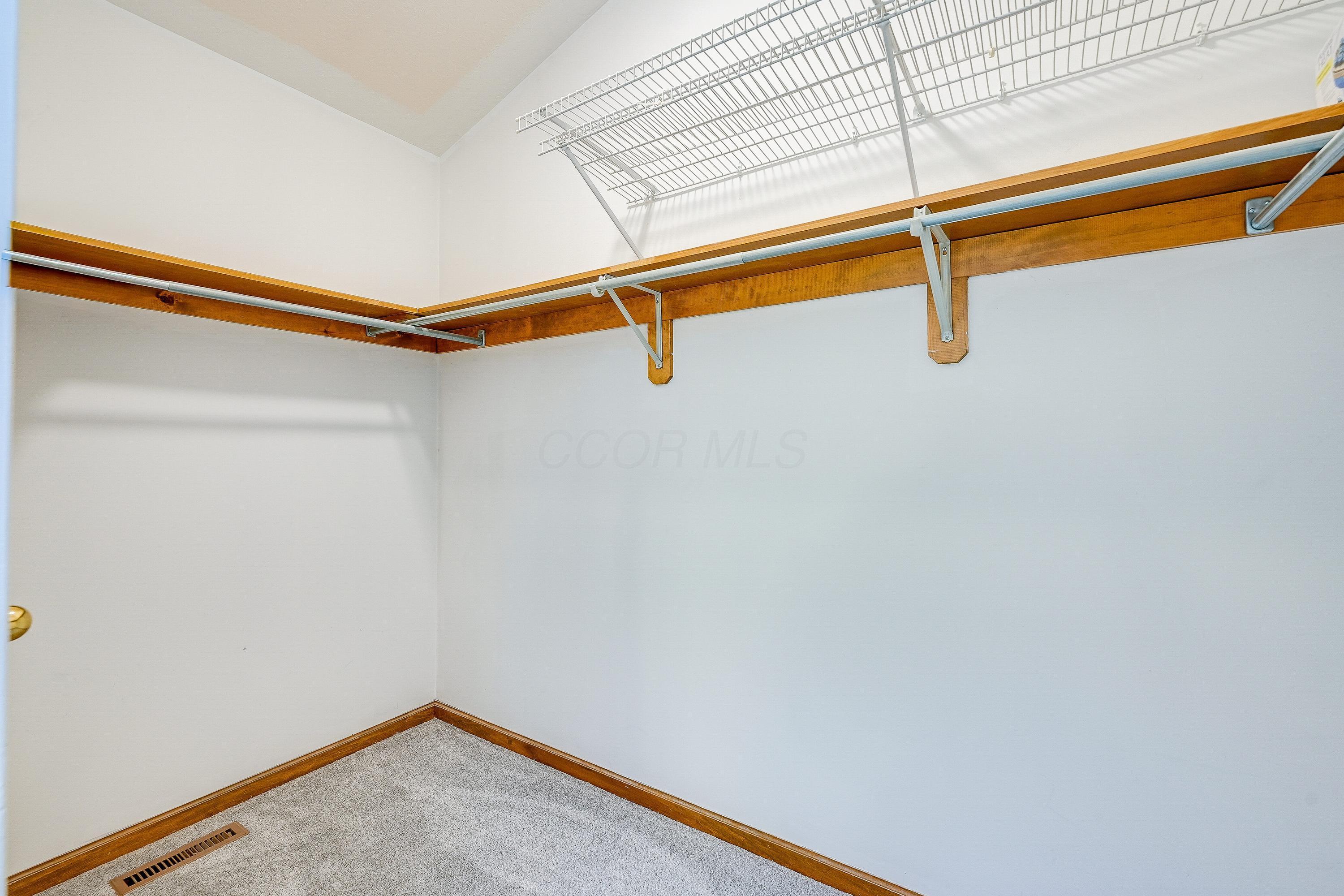 811 Mountainview Drive Property Photo 33
