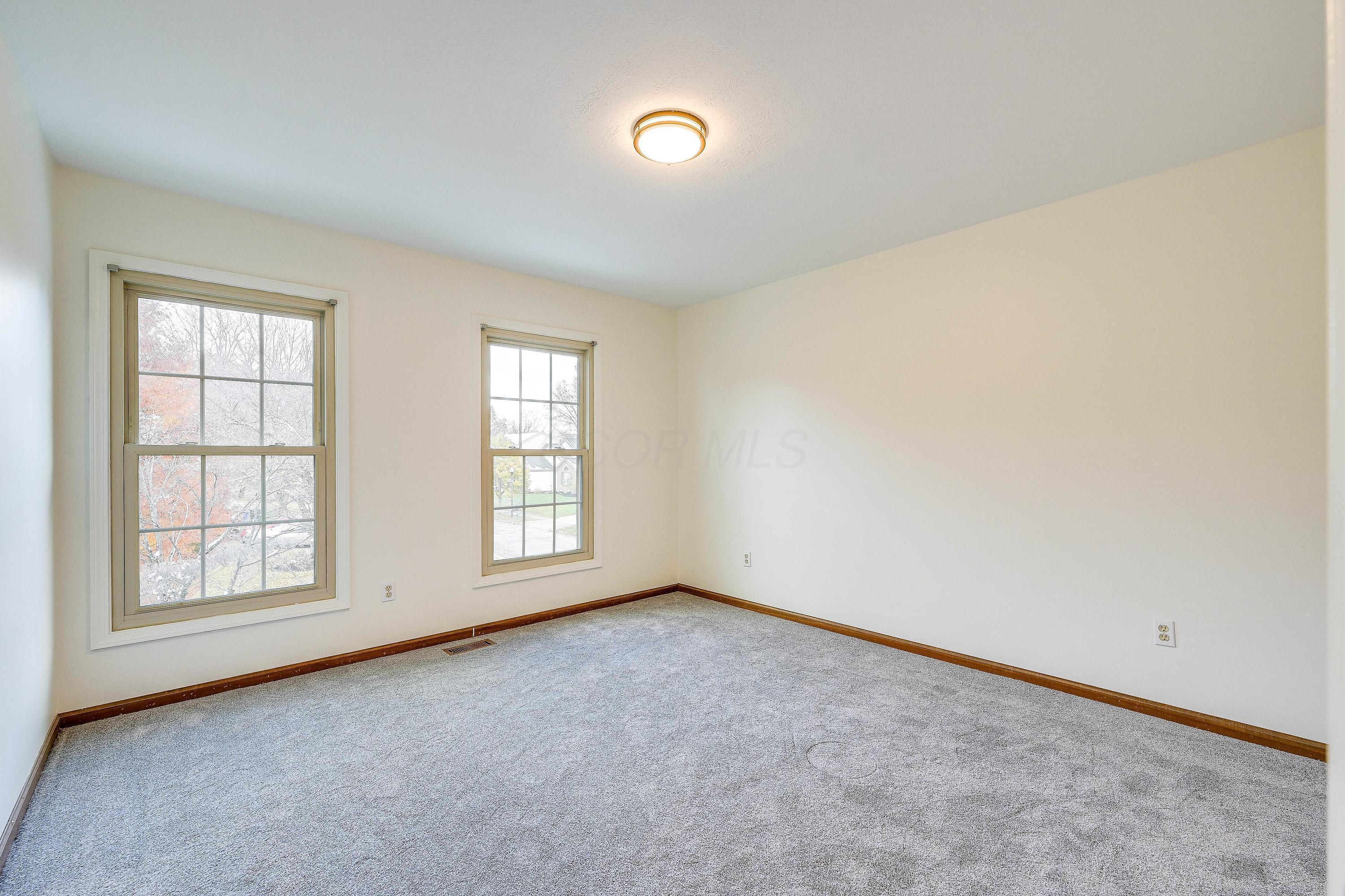 811 Mountainview Drive Property Photo 37