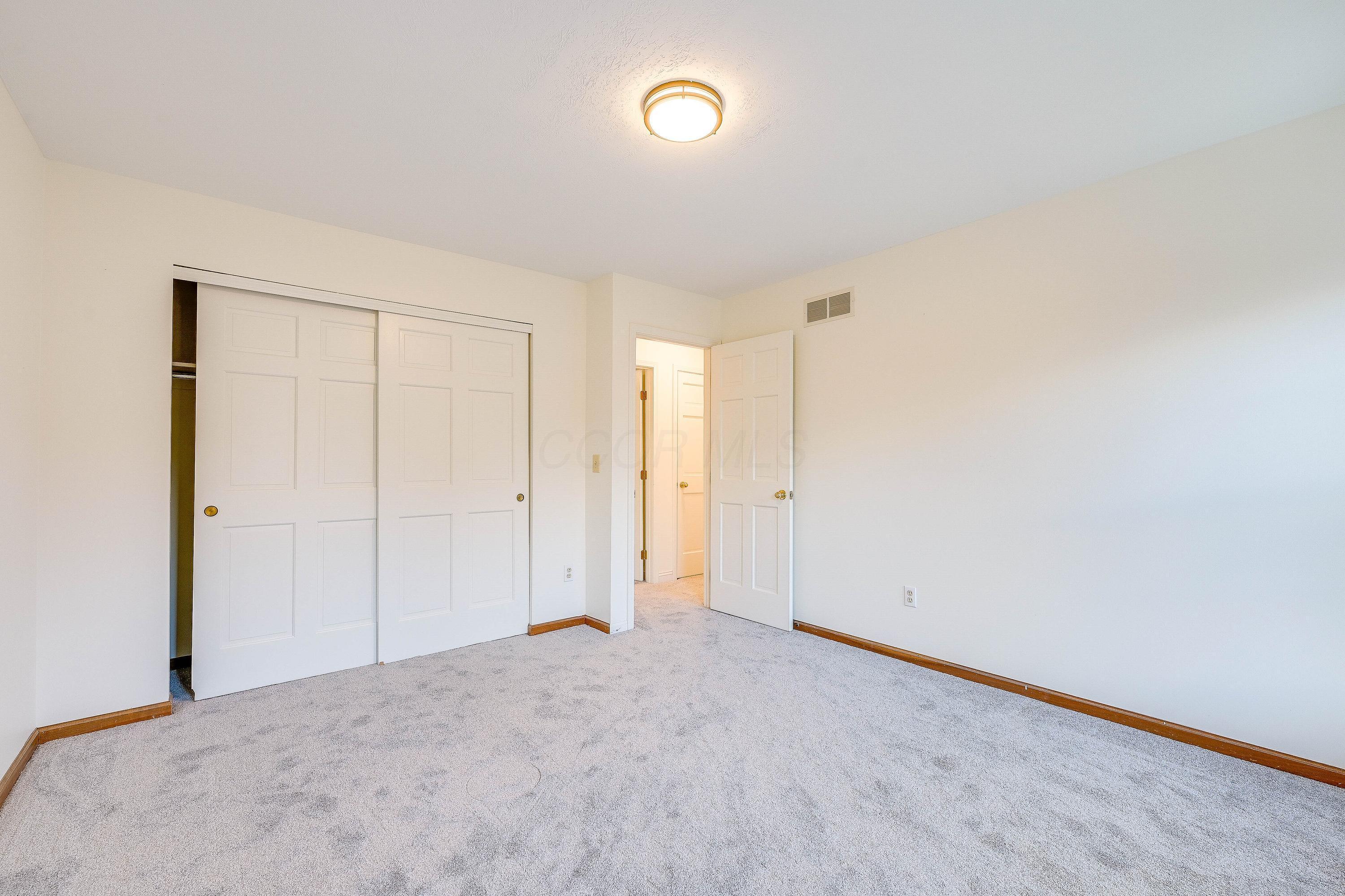 811 Mountainview Drive Property Photo 38