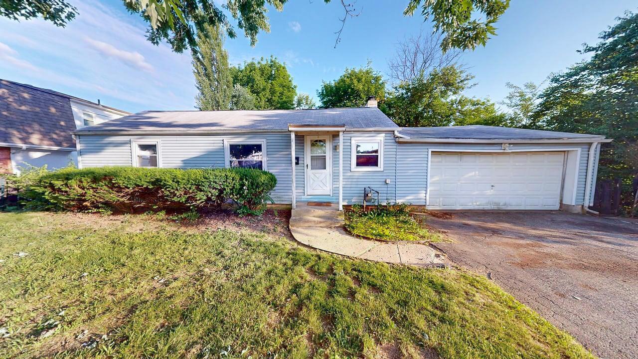 705 Riverview Drive Property Photo 1