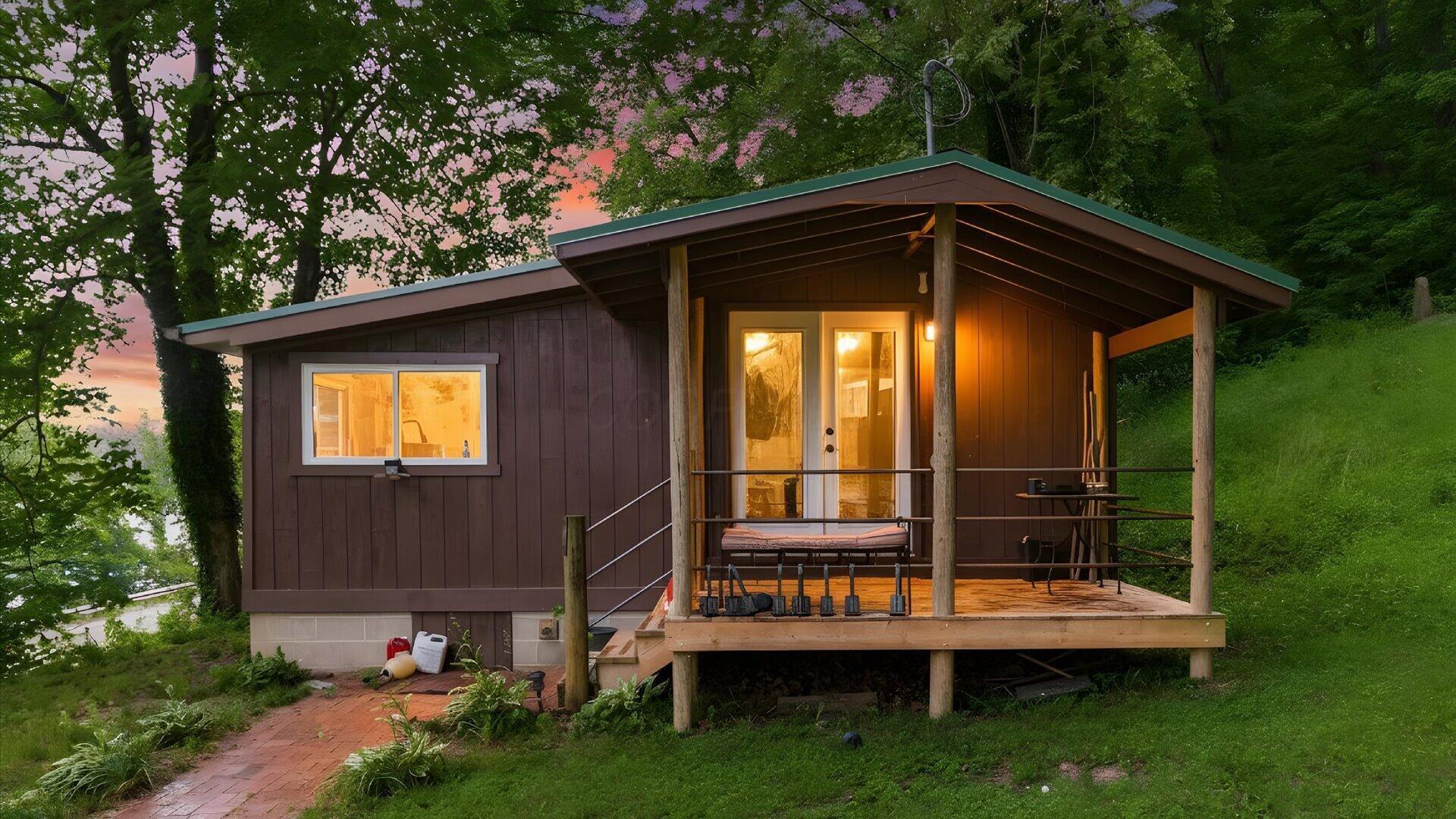 2518 State Route 376 Property Photo 1