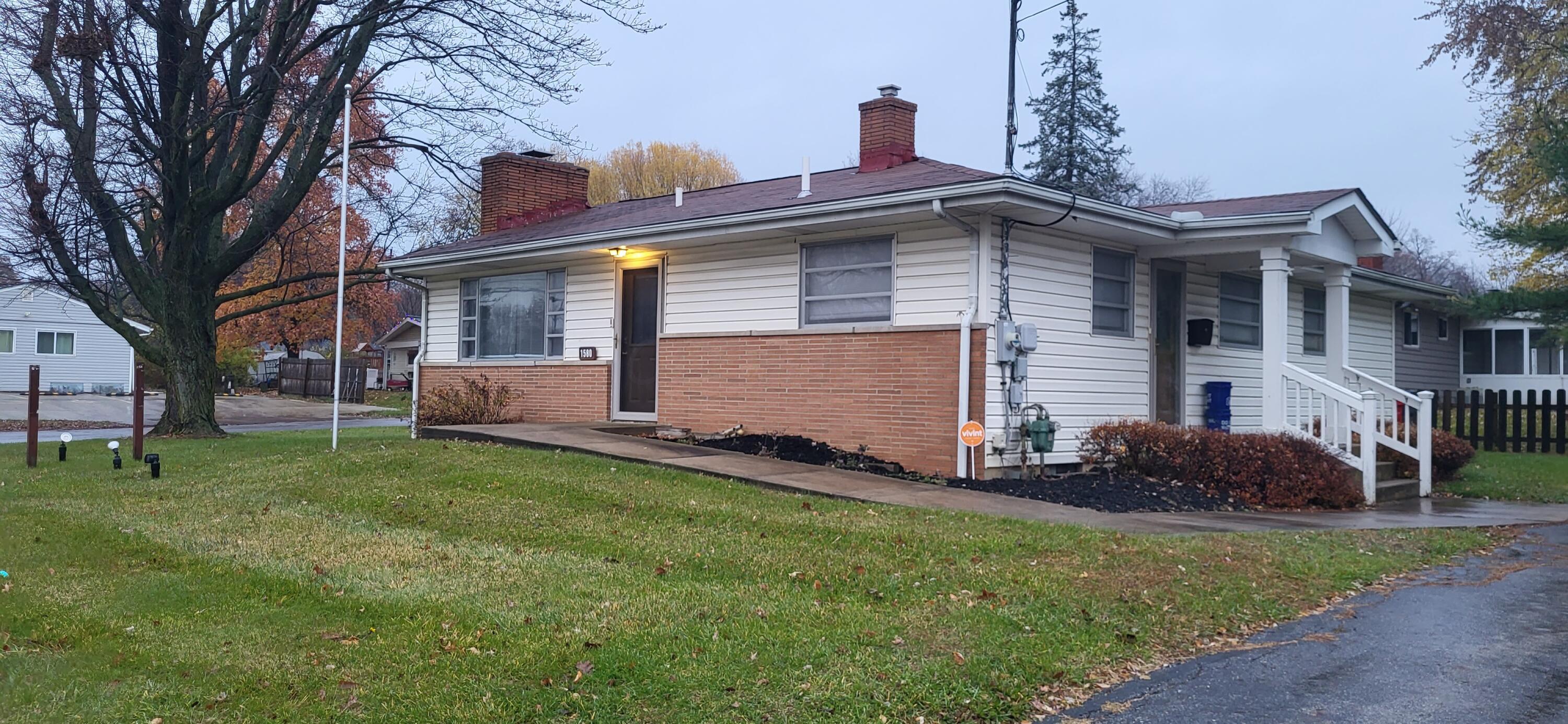 1580 Brice Road Property Photo 1