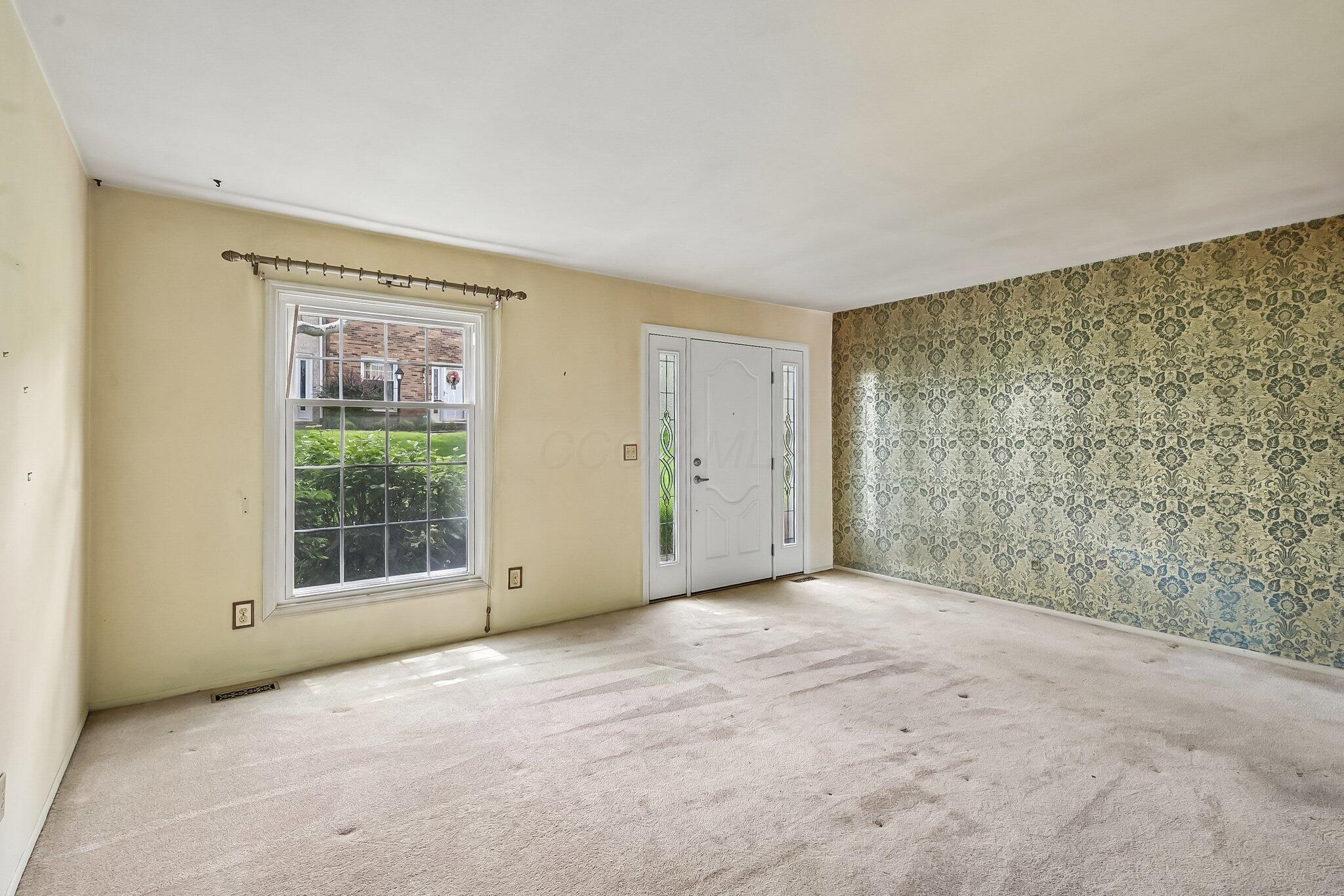 601 Dlyn Street Property Photo 3