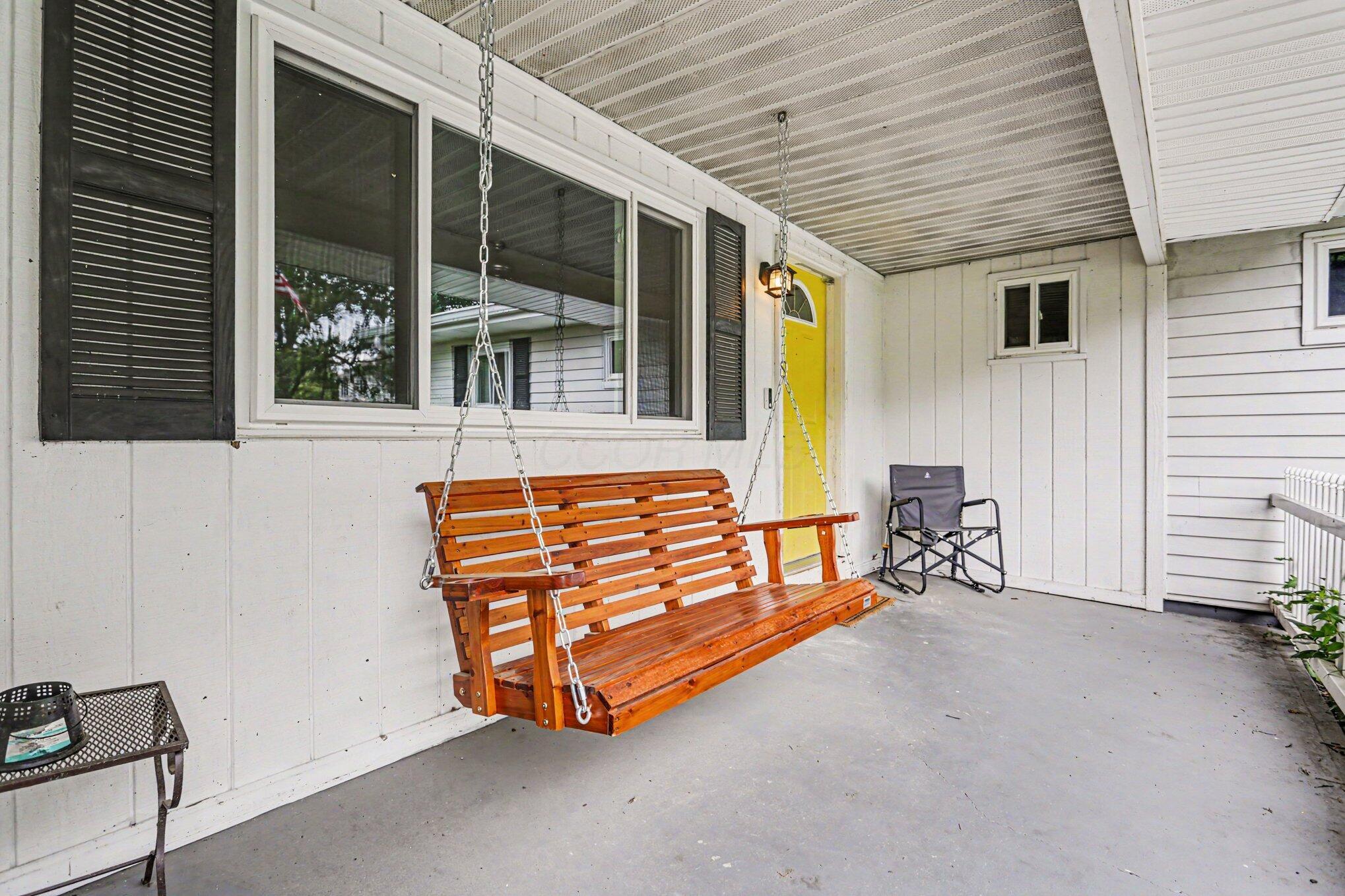 4905 Babbitt Road Property Photo 3