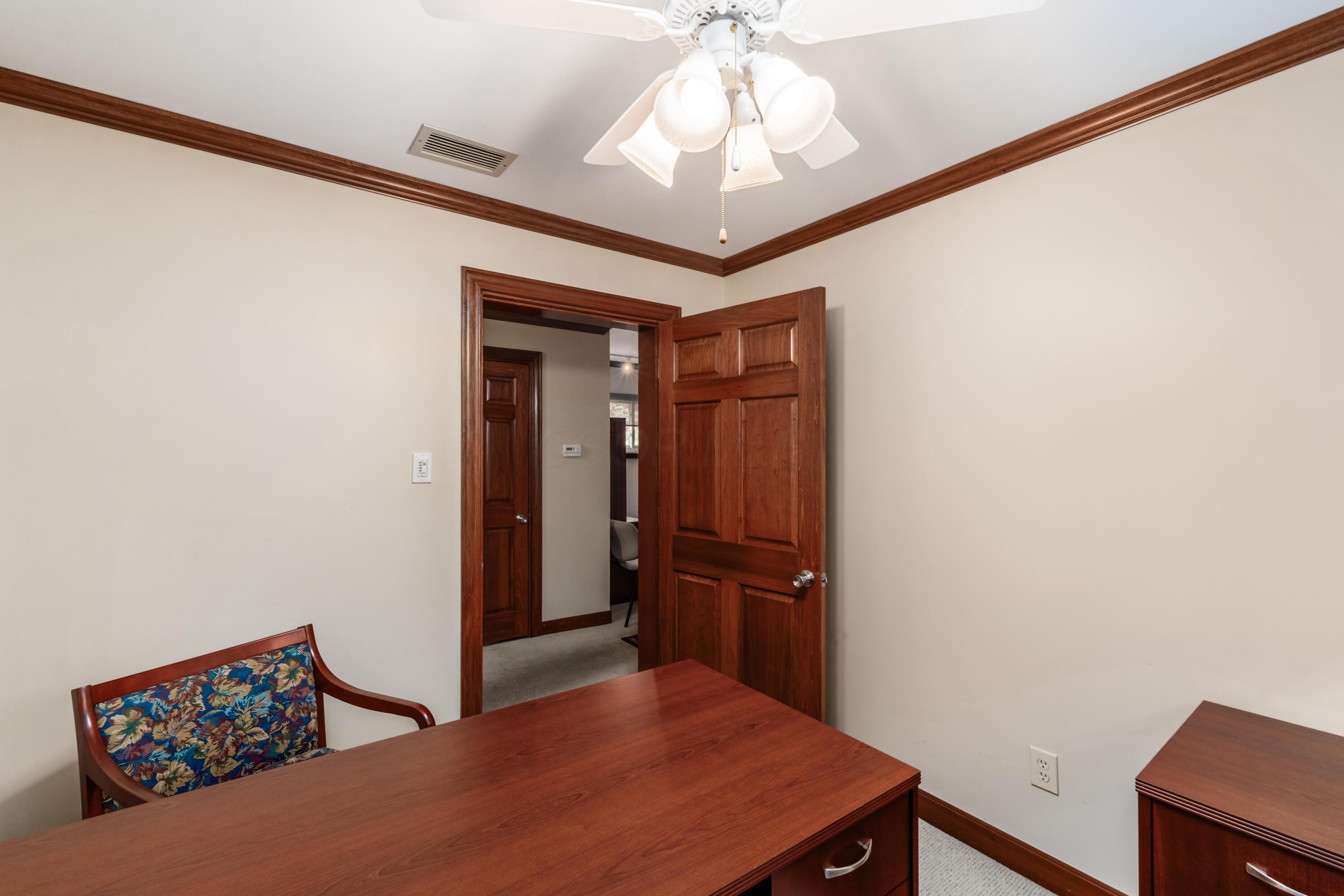 53 W 3rd Avenue Property Photo 19