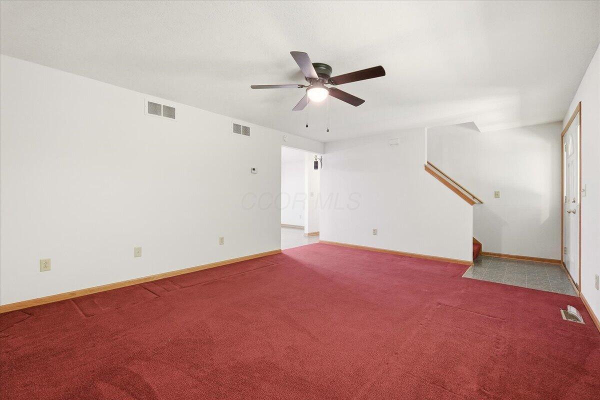 562 Terrace Ridge Circle Property Photo 3