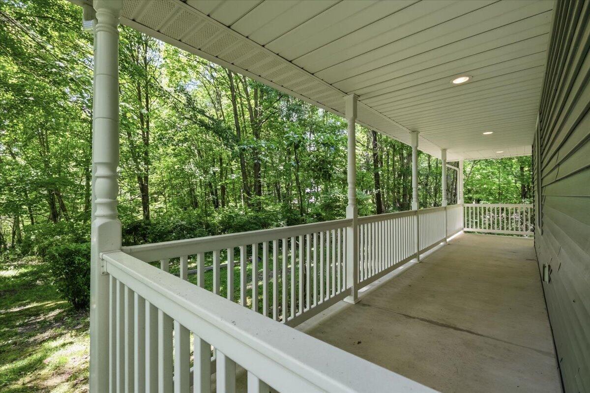 562 Terrace Ridge Circle Property Photo 26
