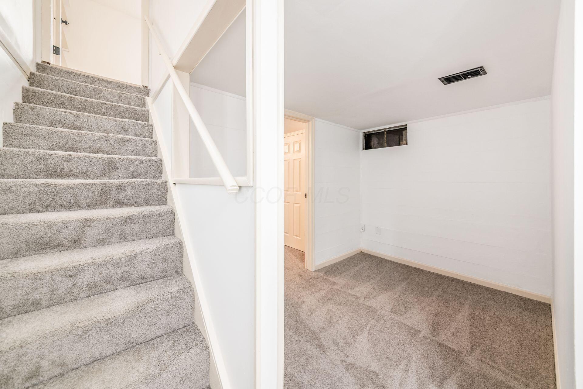 4277 Beechgrove Drive Property Photo 35