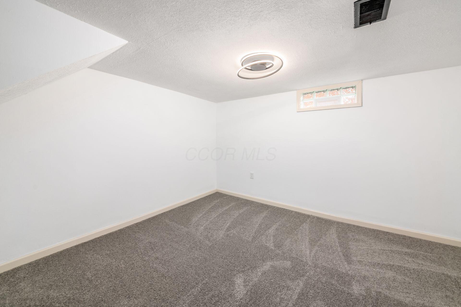 4277 Beechgrove Drive Property Photo 38