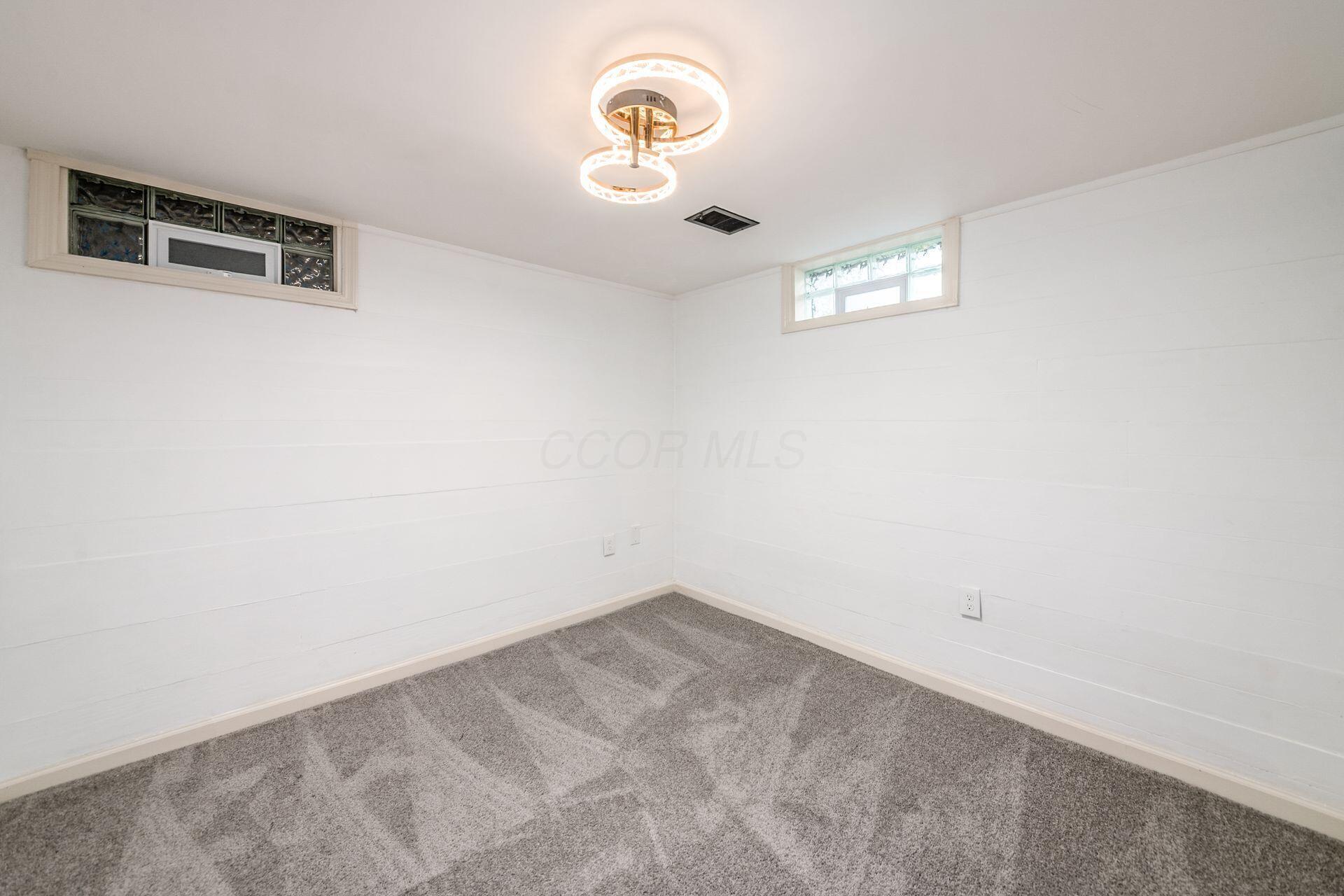 4277 Beechgrove Drive Property Photo 43
