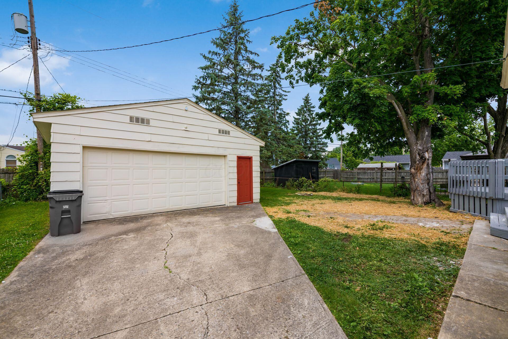 4277 Beechgrove Drive Property Photo 48