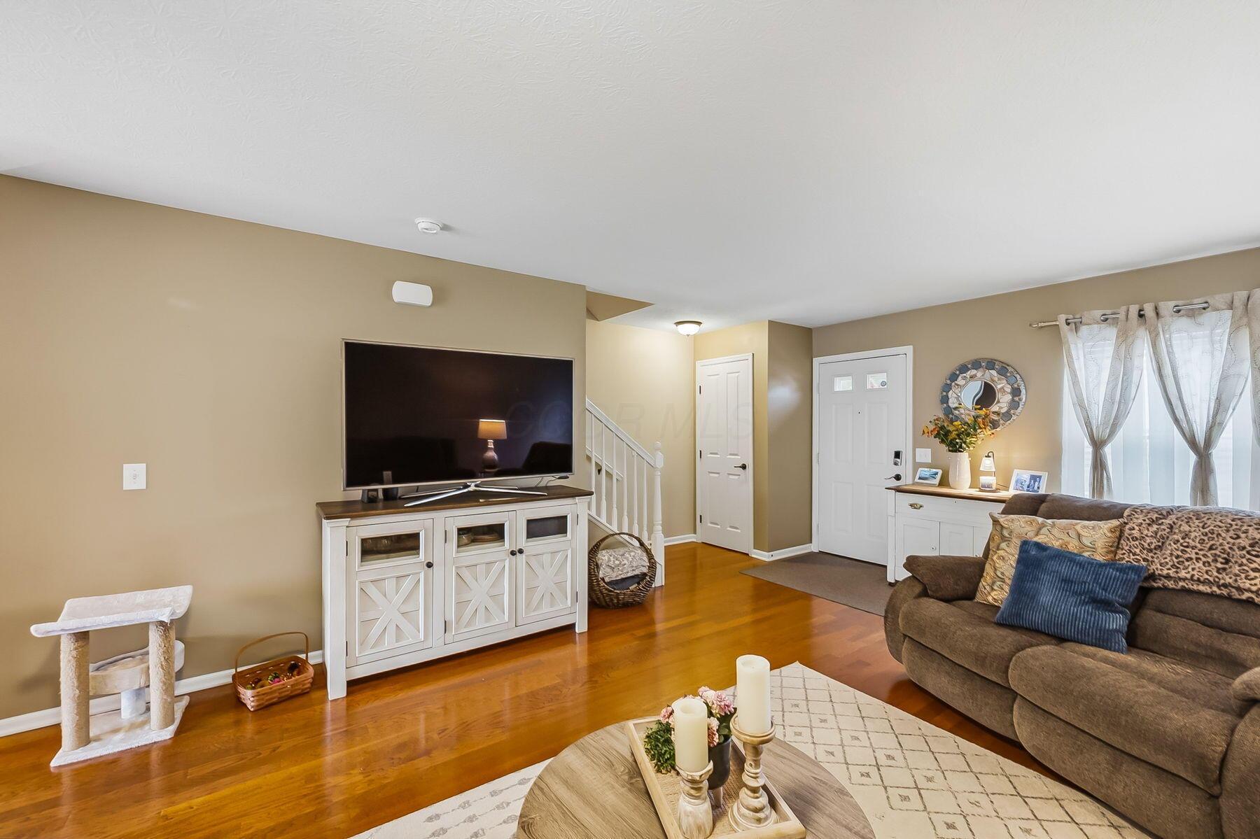 6403 Walnut Fork Drive Property Photo 3
