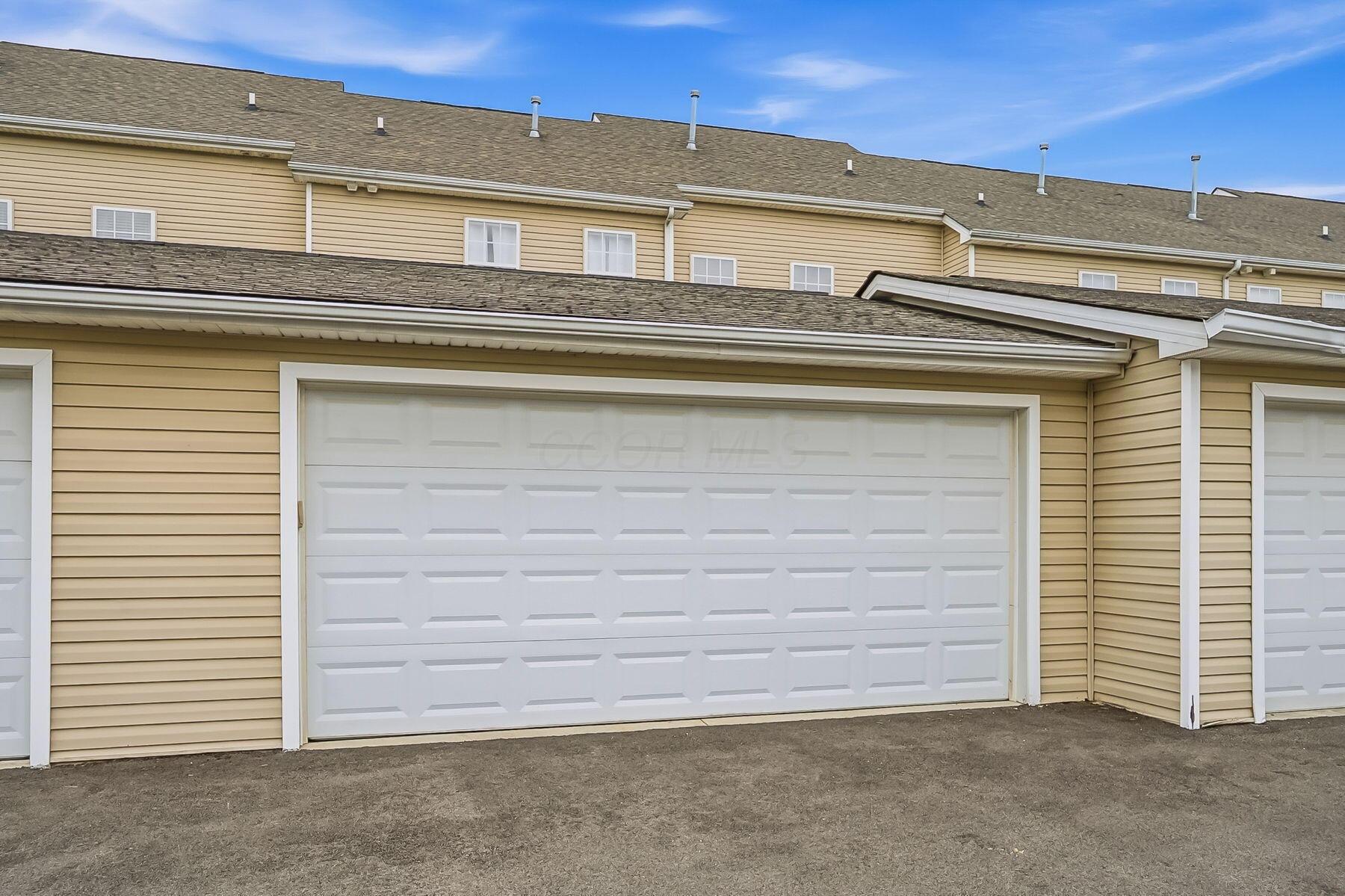 6403 Walnut Fork Drive Property Photo 27