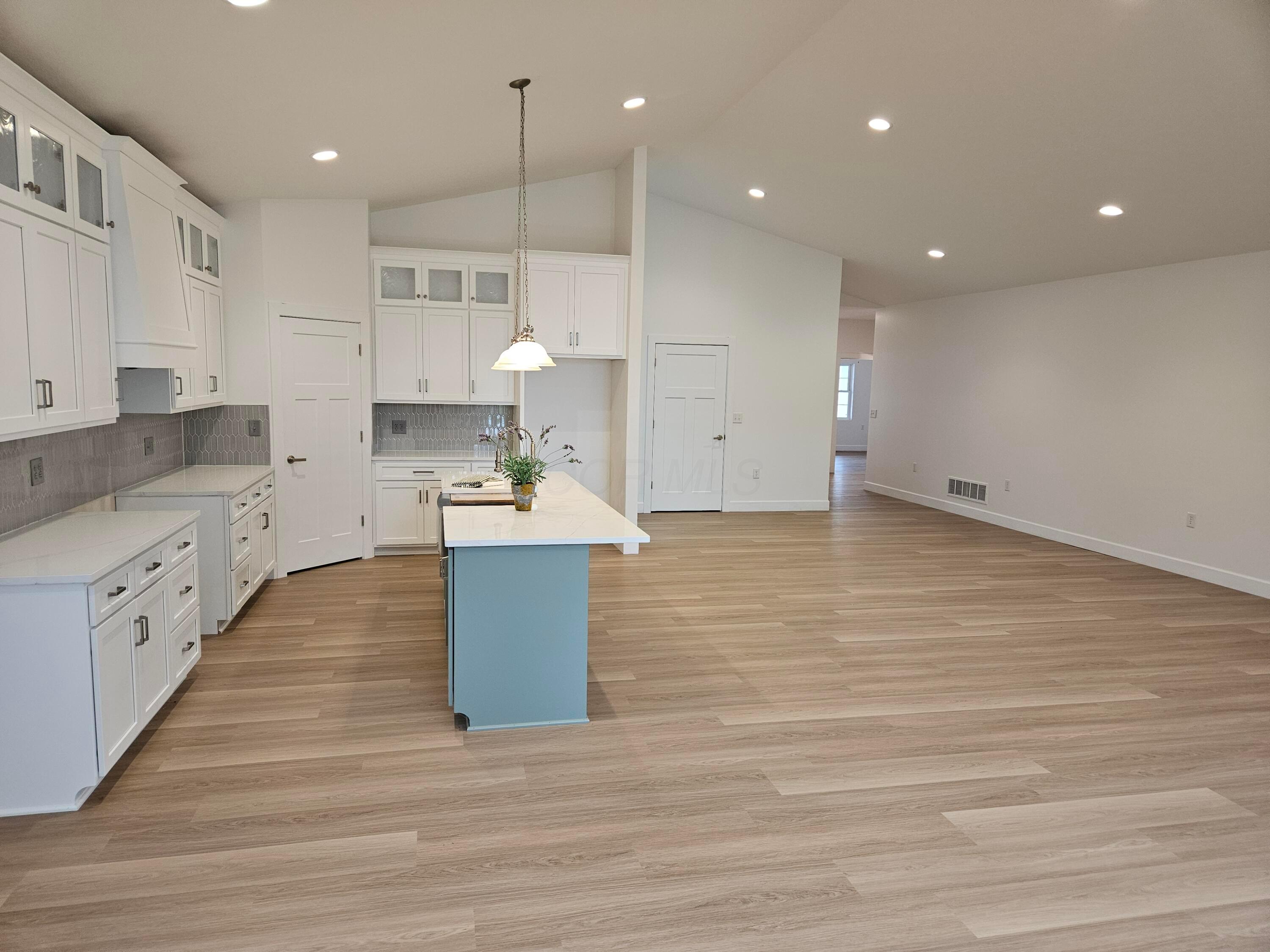 15066 Monroe Mills Road Property Photo 11