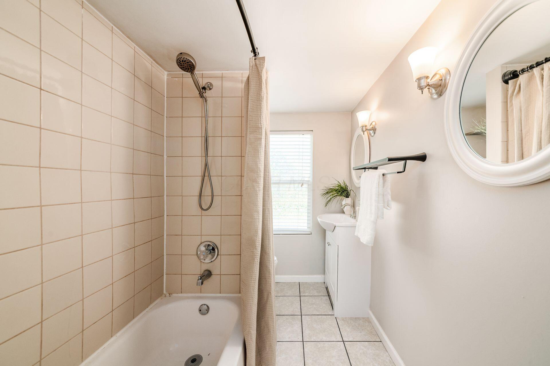 5432 Sharon Park Avenue Property Photo 29