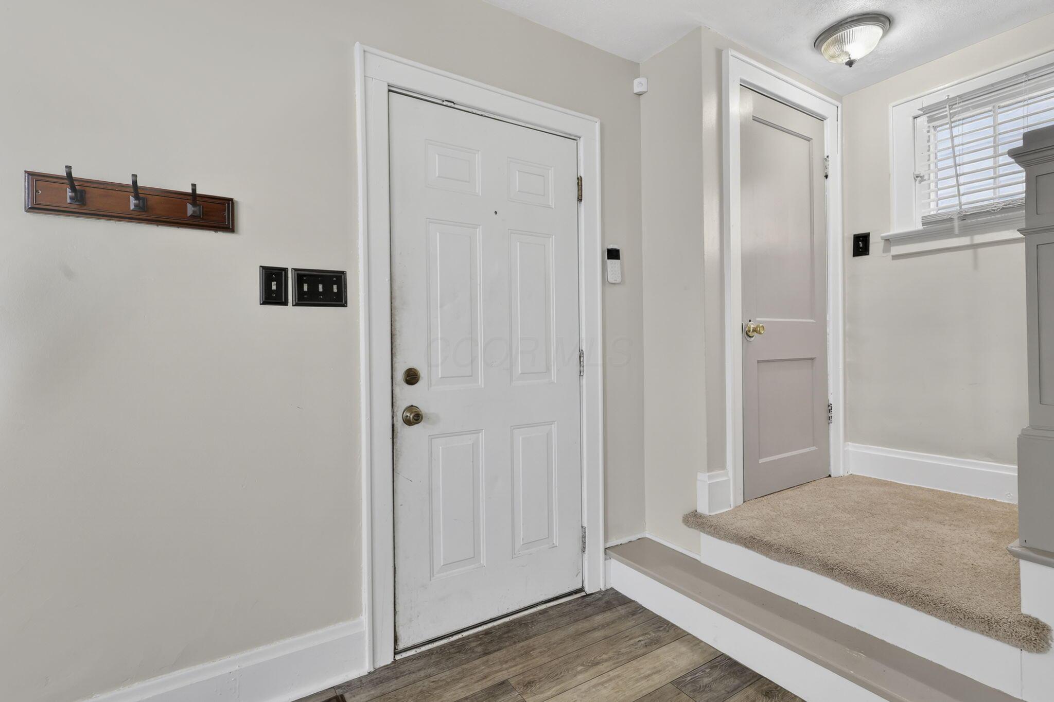 1423 Kenmore Road Property Photo 8