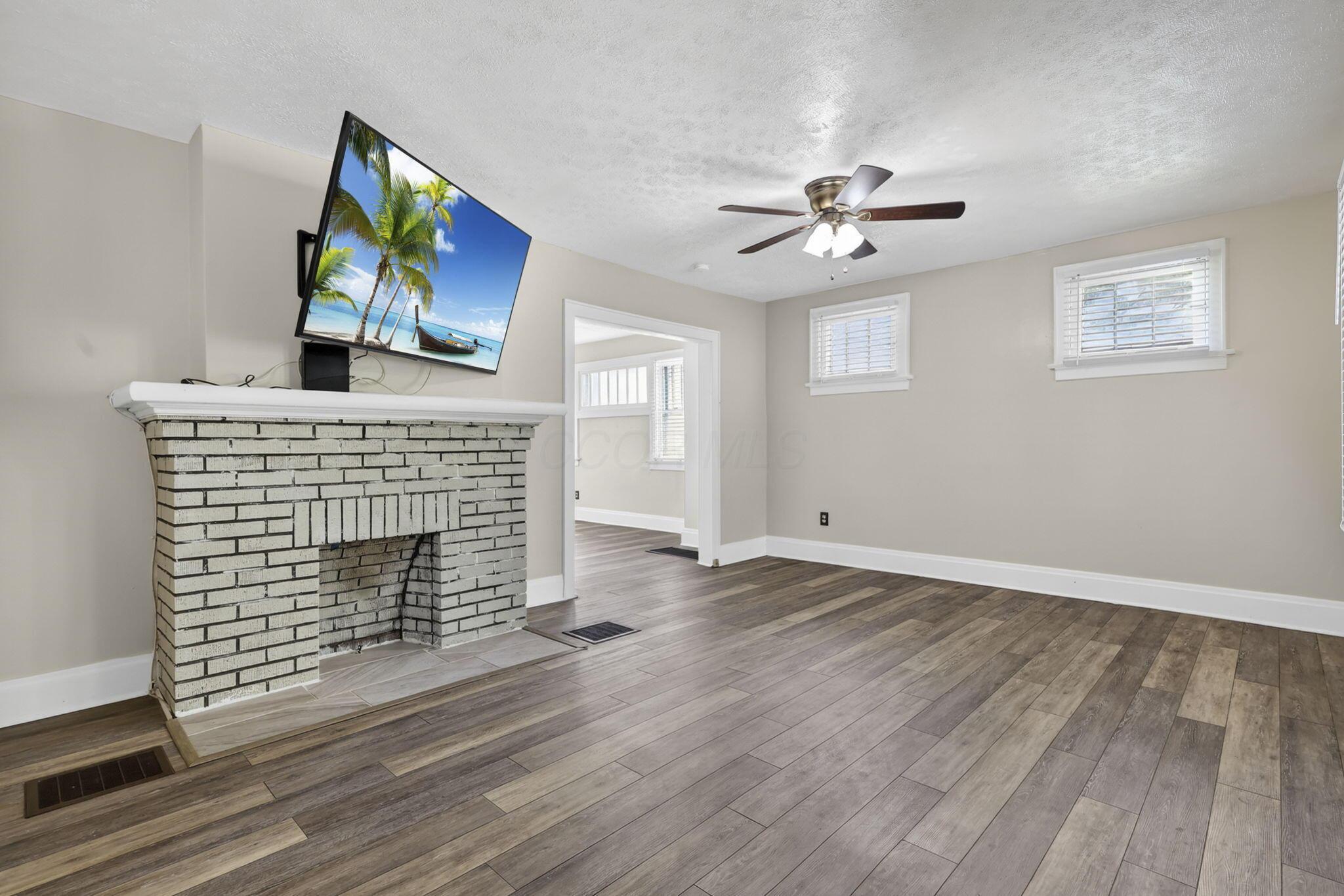 1423 Kenmore Road Property Photo 10