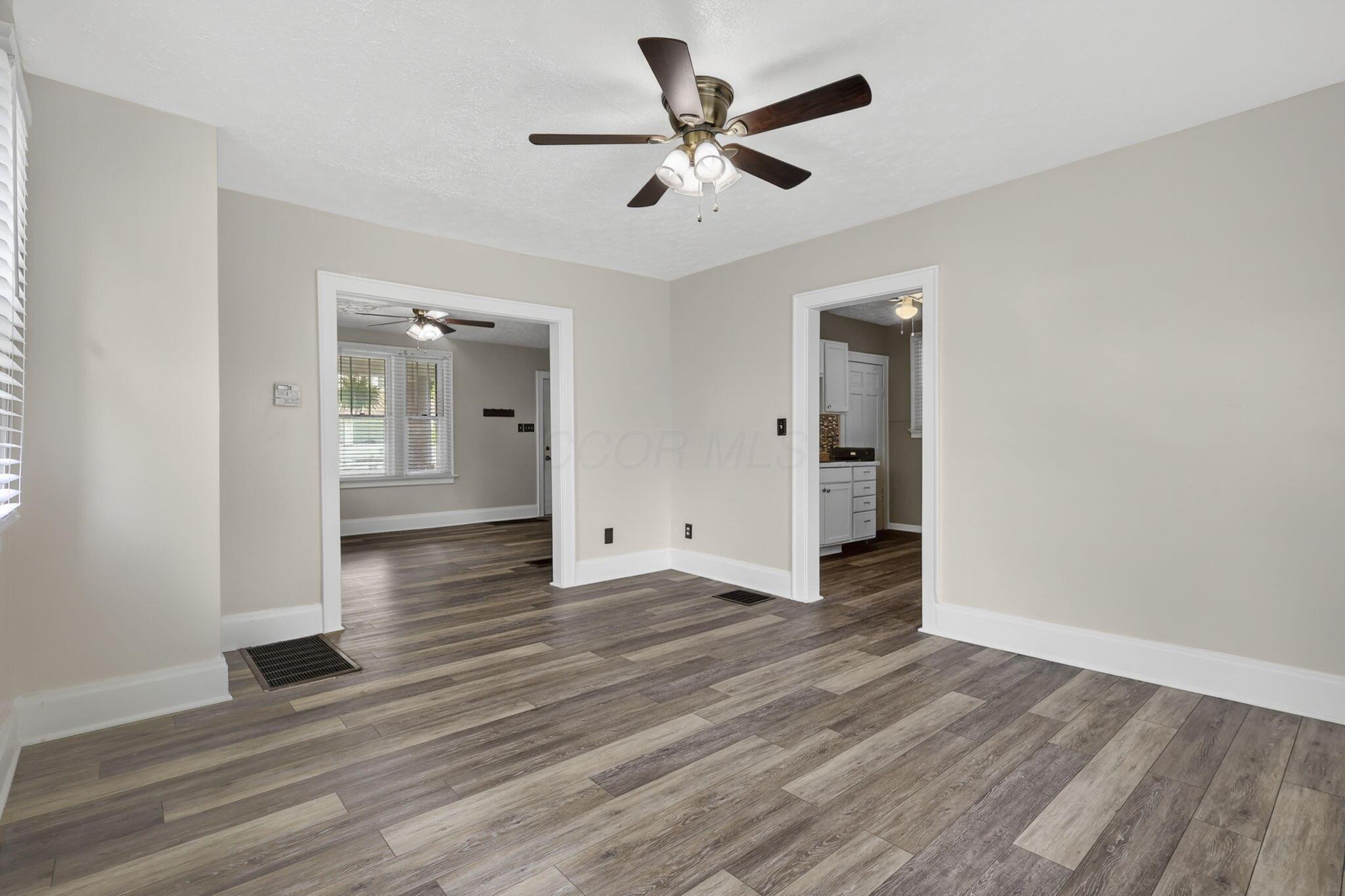 1423 Kenmore Road Property Photo 15