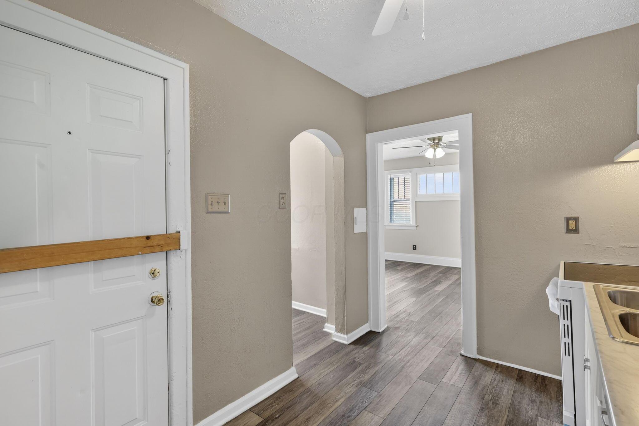 1423 Kenmore Road Property Photo 19