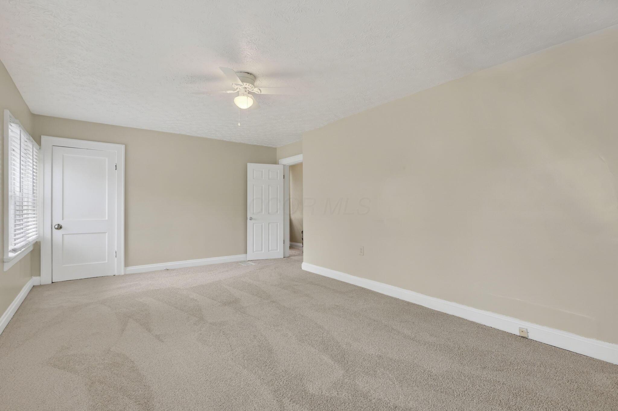 1423 Kenmore Road Property Photo 28