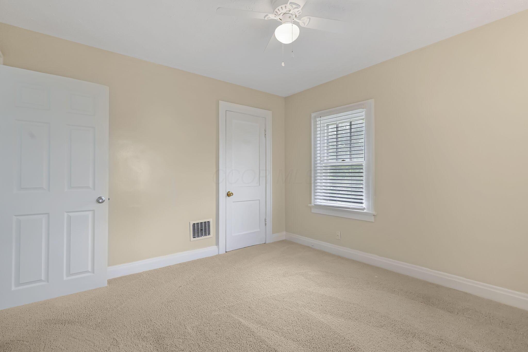 1423 Kenmore Road Property Photo 33