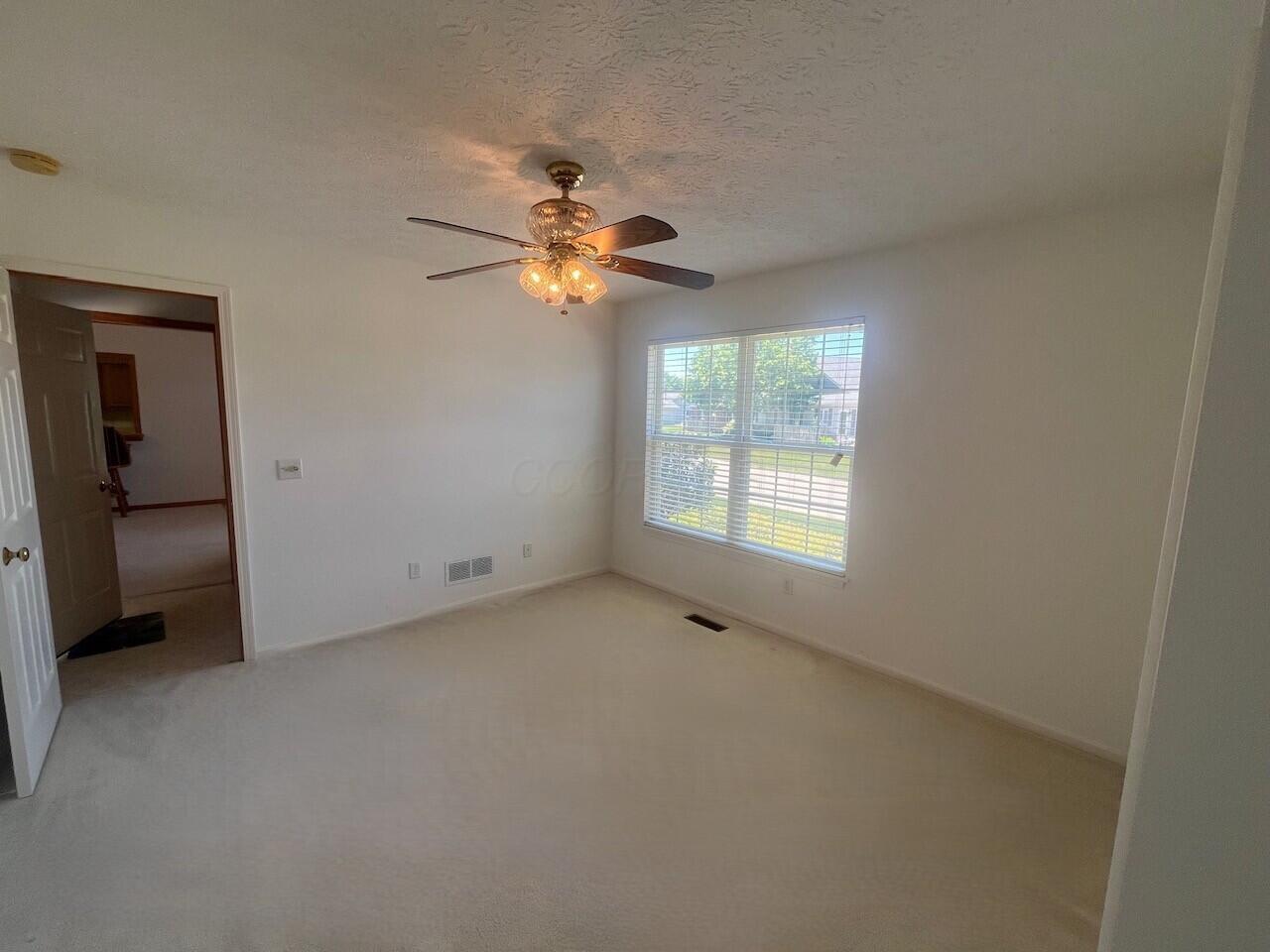 532 Heather Woods Drive Property Photo 25