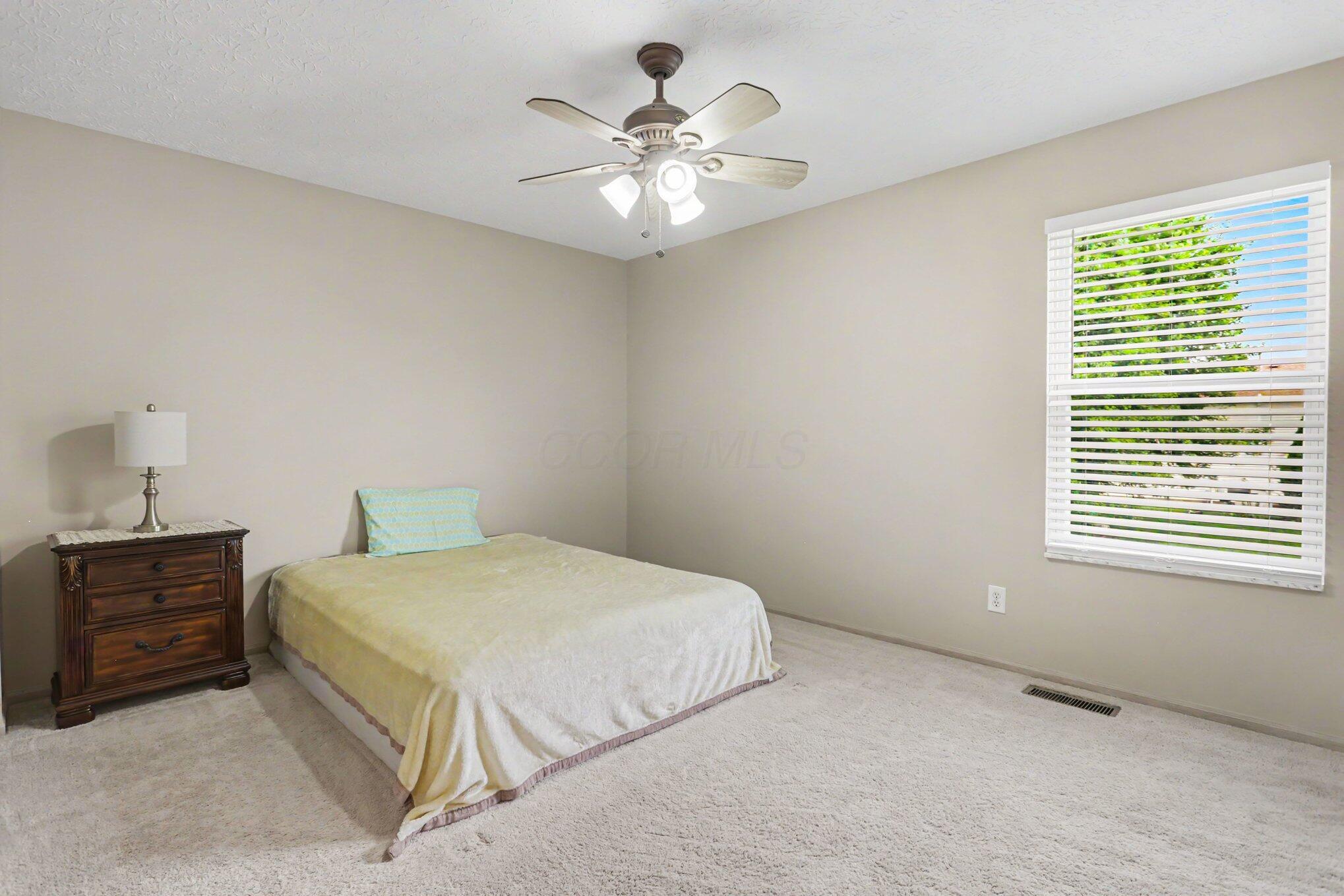 7872 Fairfax Loop Drive Property Photo 11