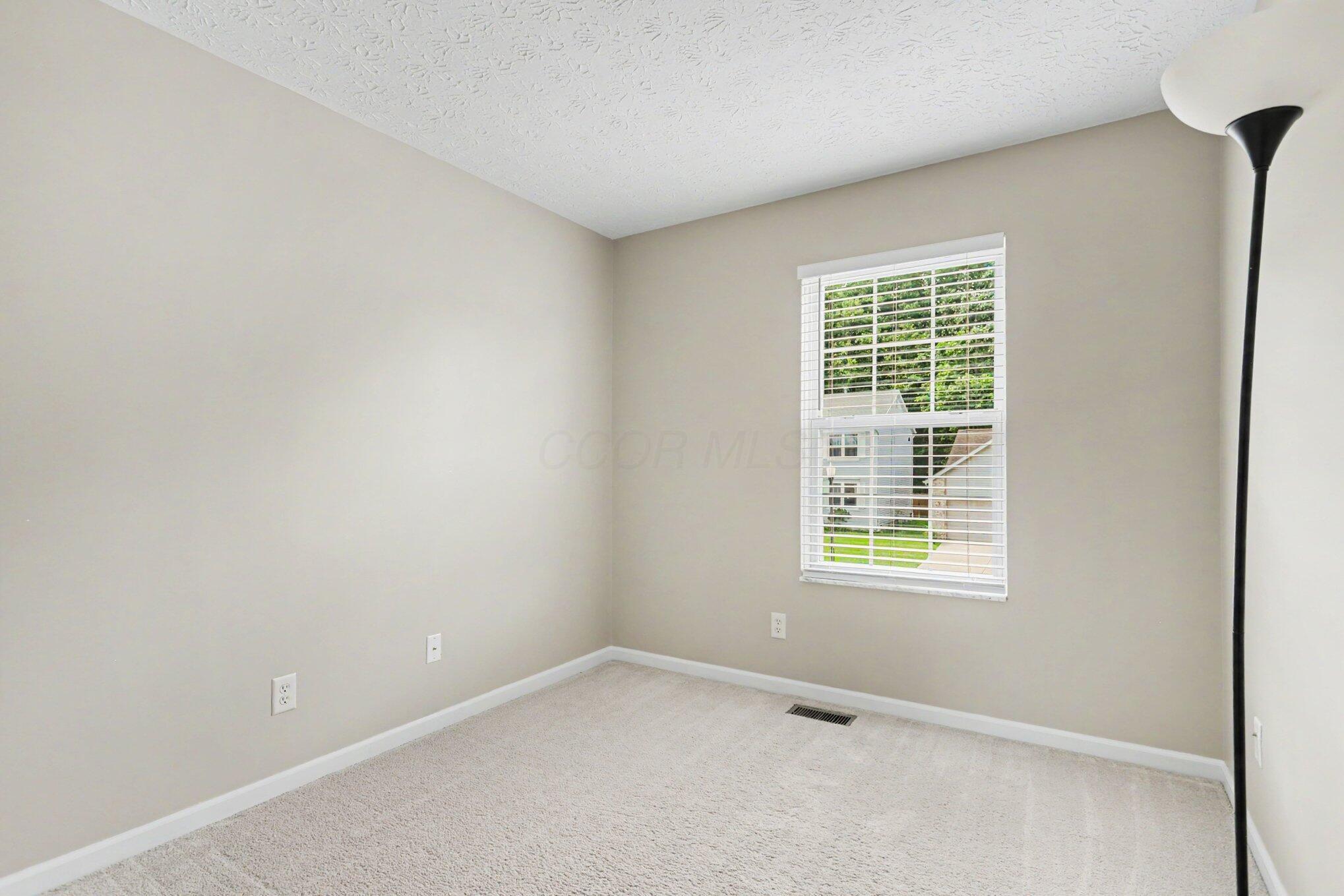 7872 Fairfax Loop Drive Property Photo 13