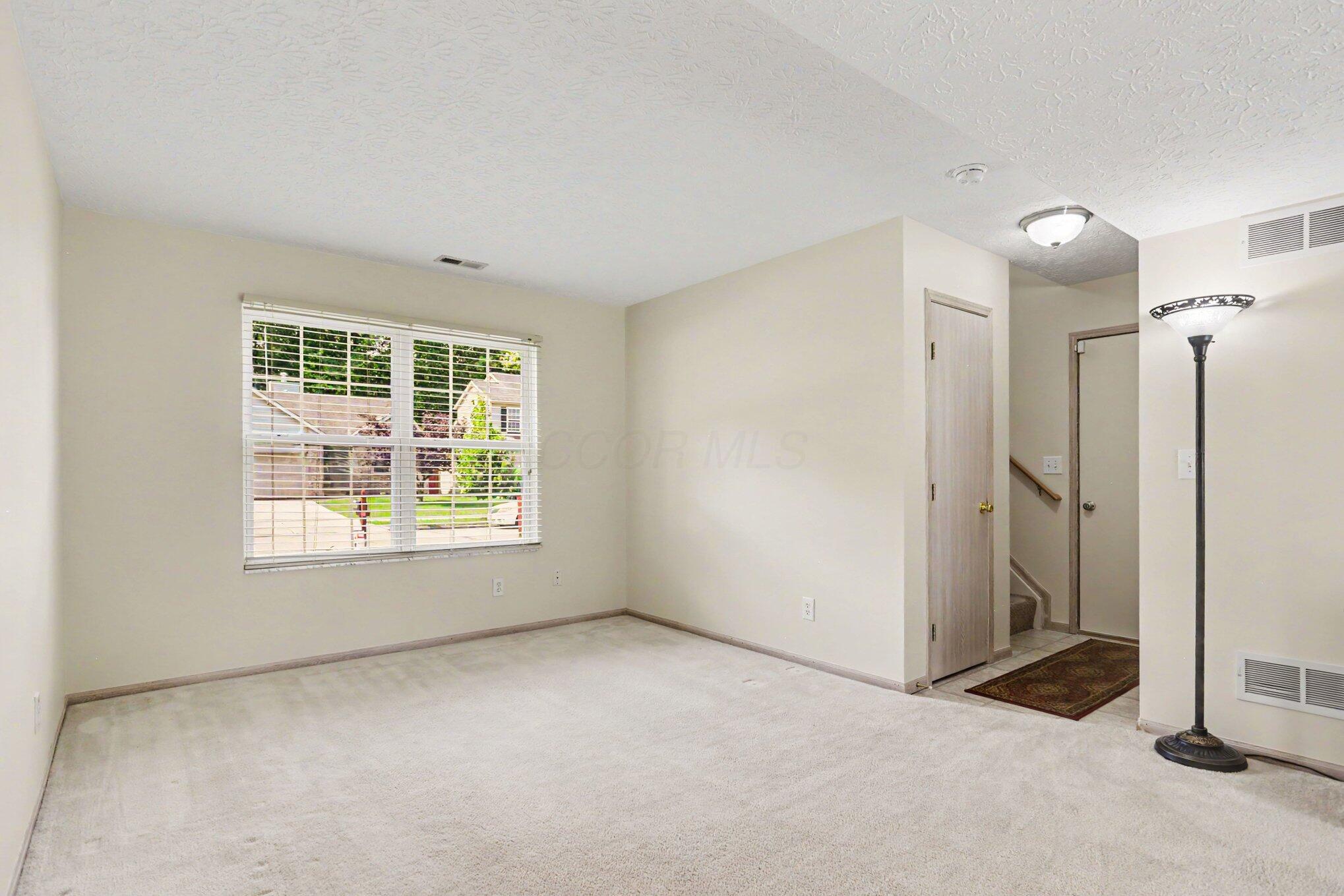 7872 Fairfax Loop Drive Property Photo 22