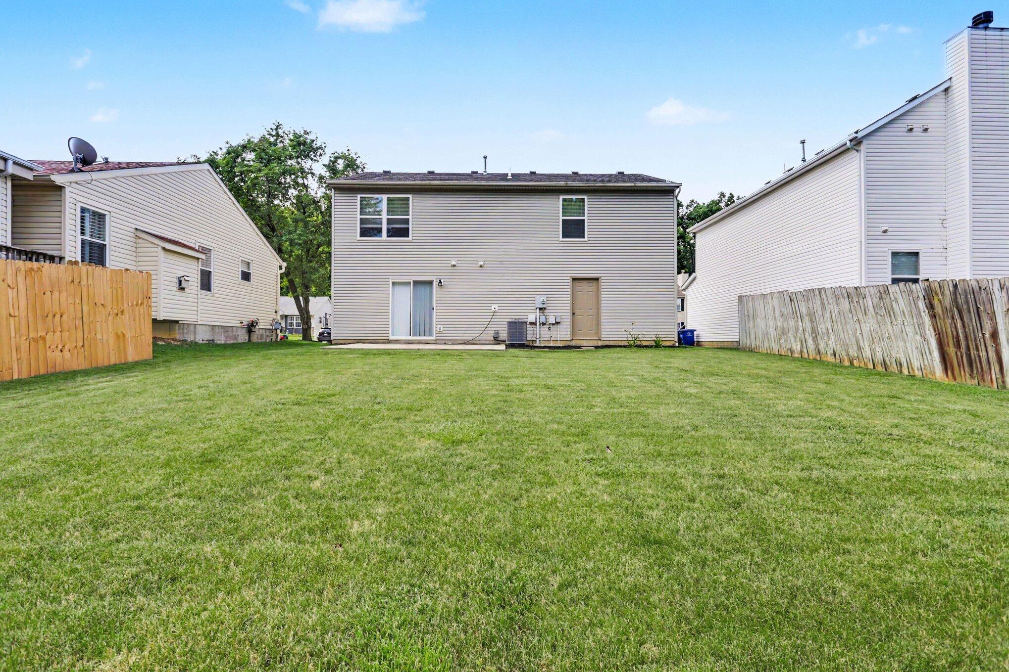 7872 Fairfax Loop Drive Property Photo 23