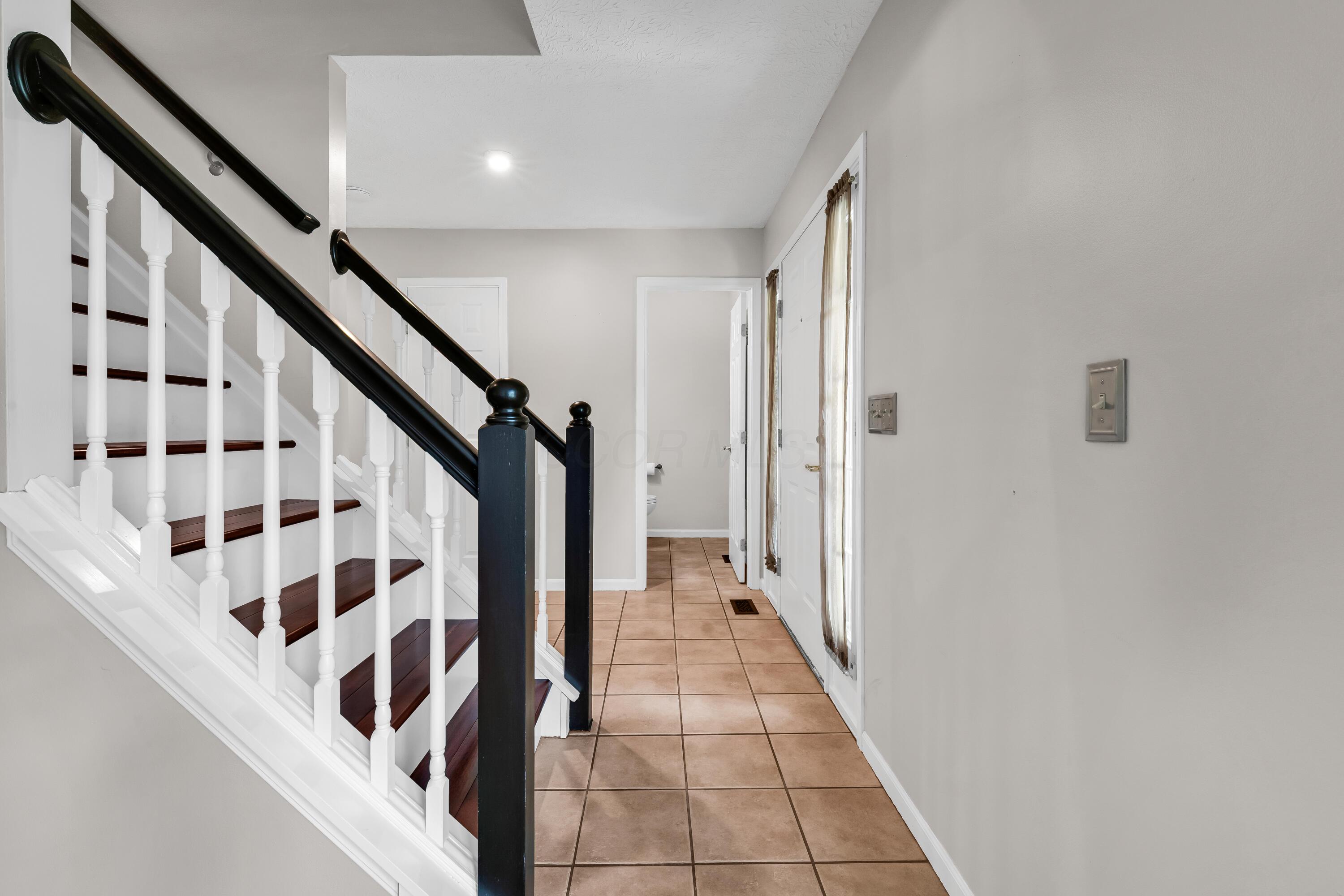 4695 Winery Way Property Photo 9