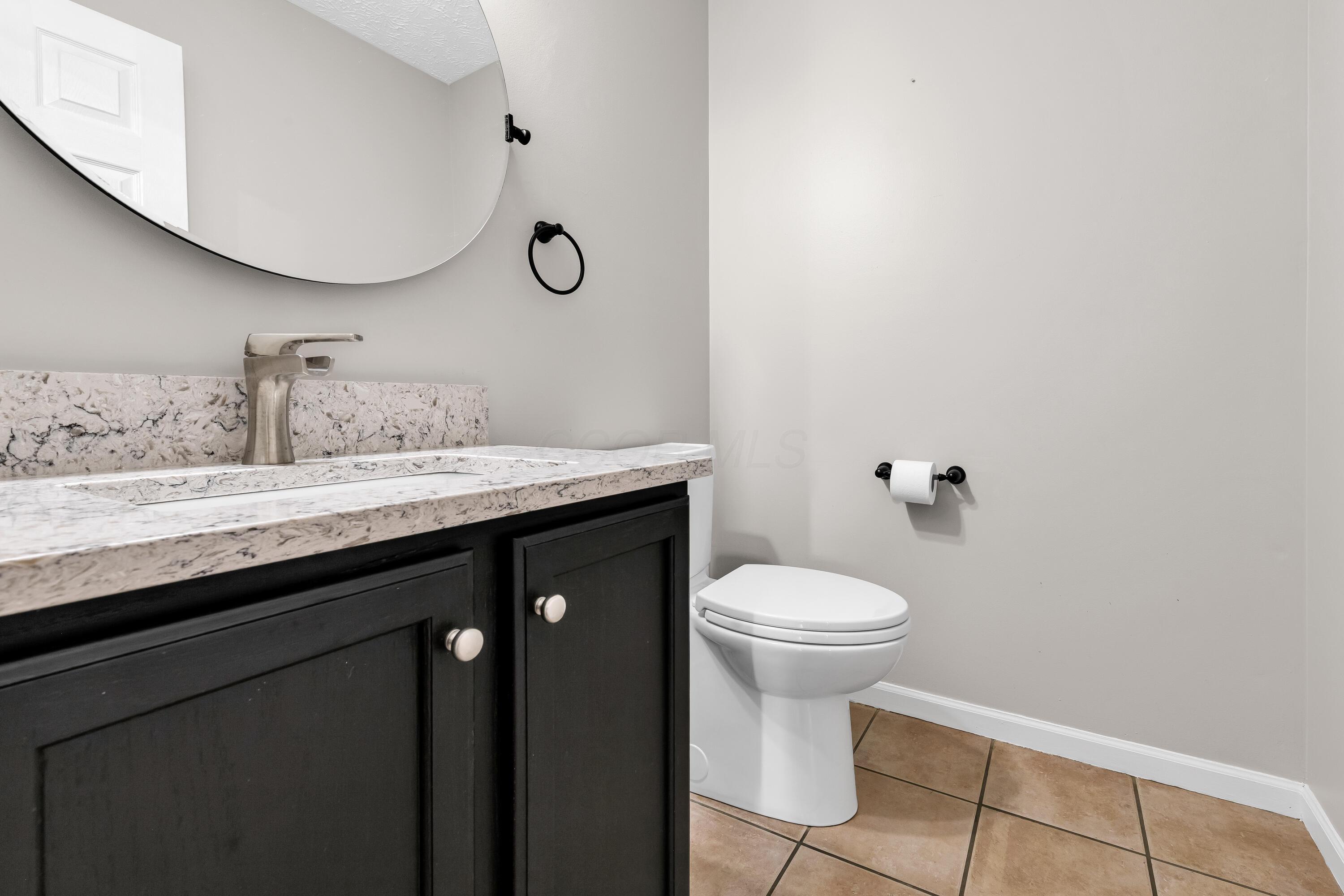 4695 Winery Way Property Photo 11