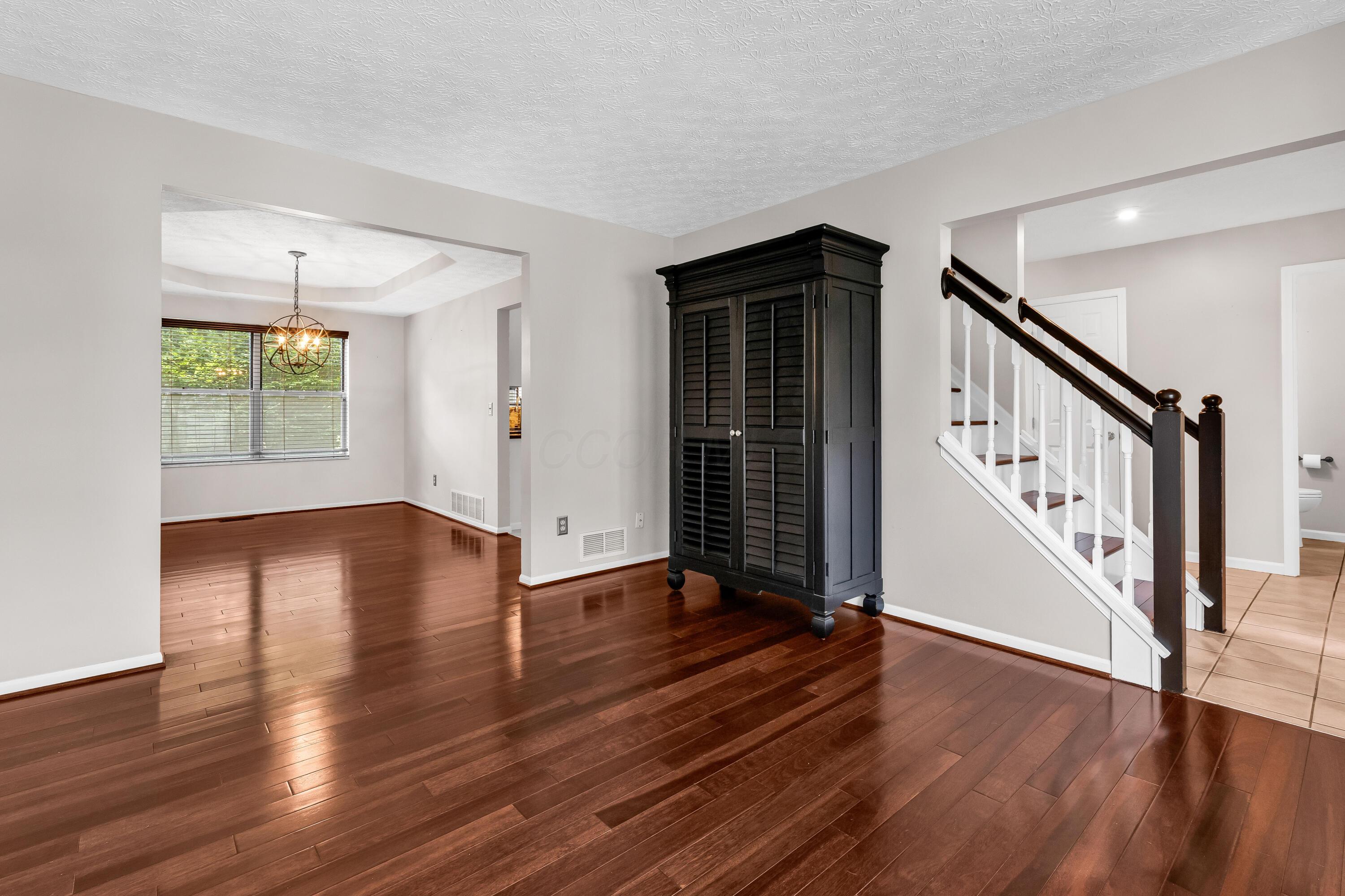 4695 Winery Way Property Photo 16