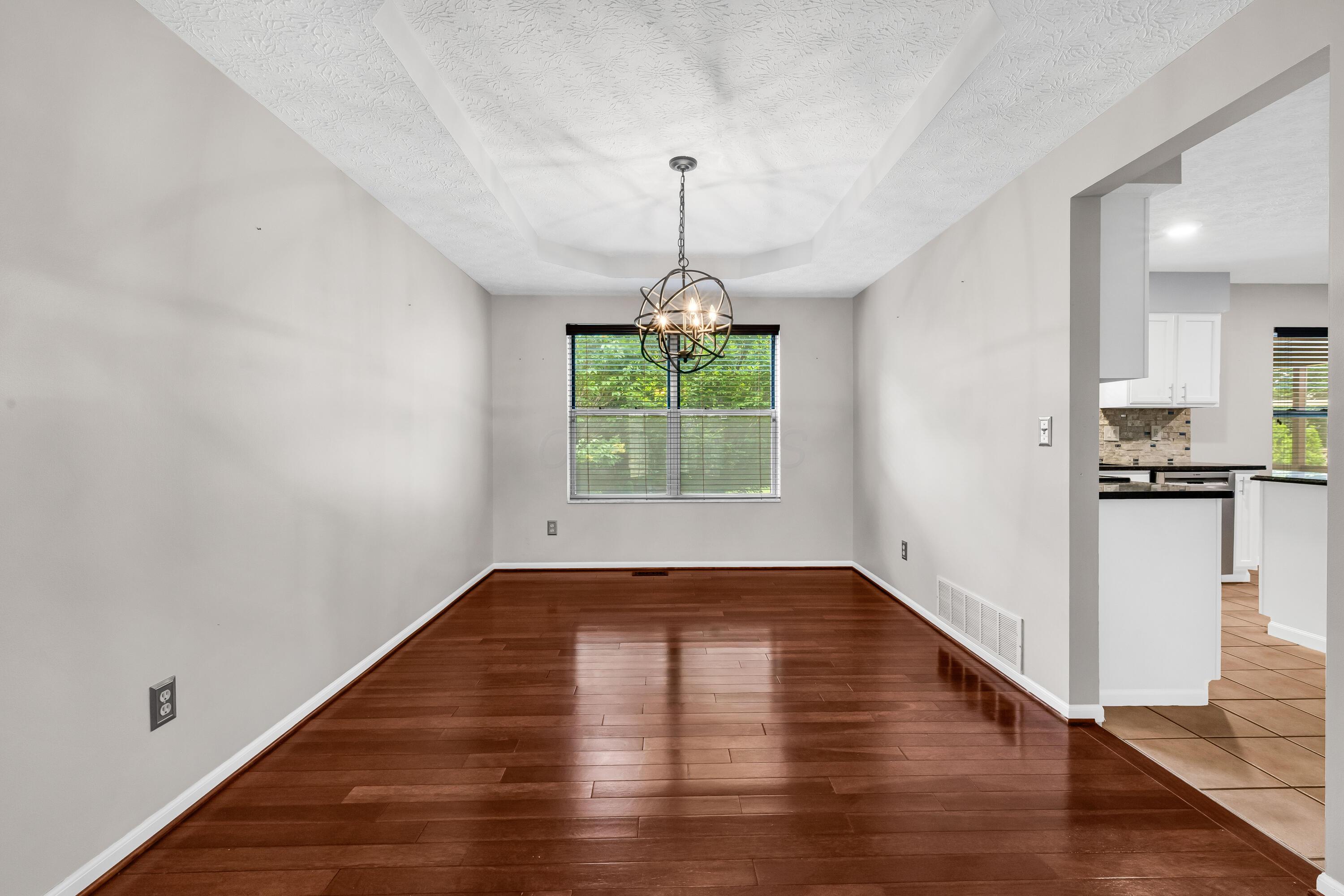 4695 Winery Way Property Photo 17