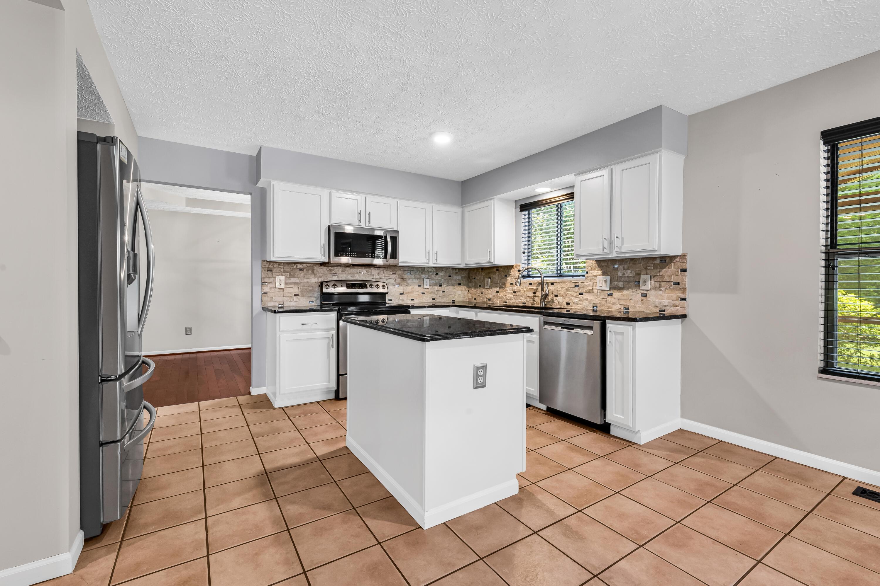 4695 Winery Way Property Photo 26