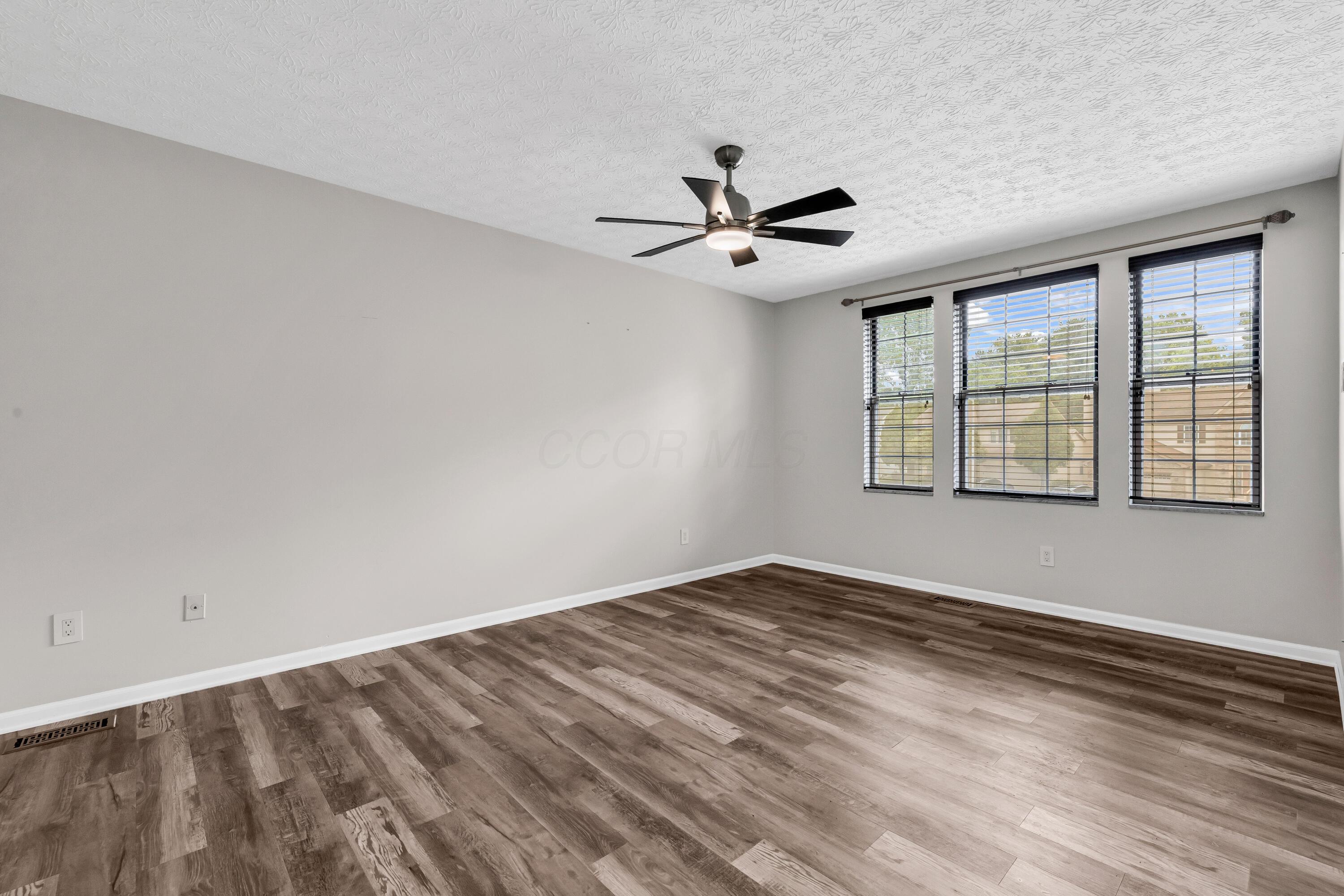 4695 Winery Way Property Photo 38