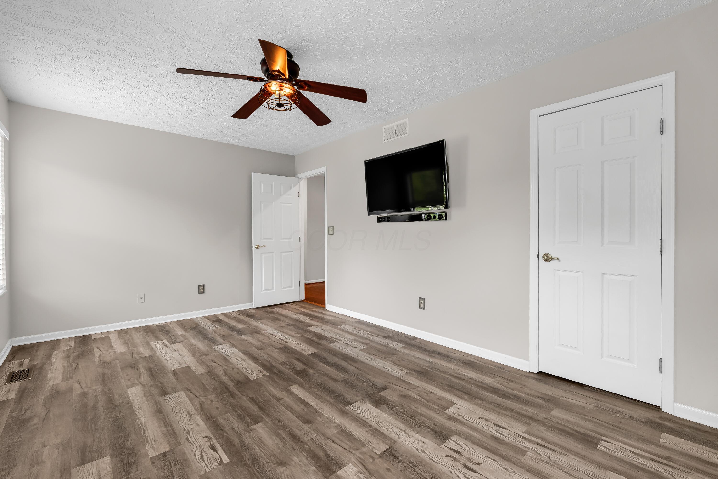 4695 Winery Way Property Photo 51