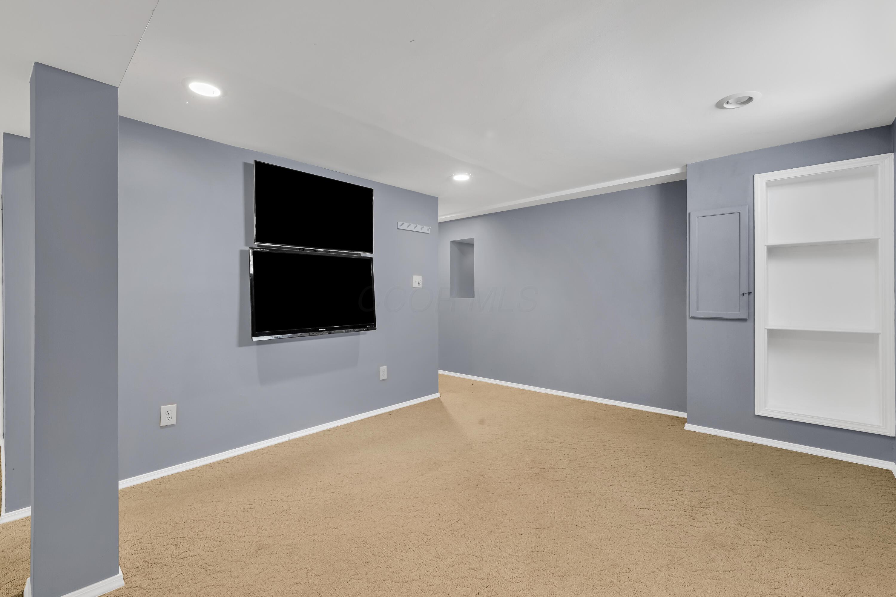 4695 Winery Way Property Photo 60