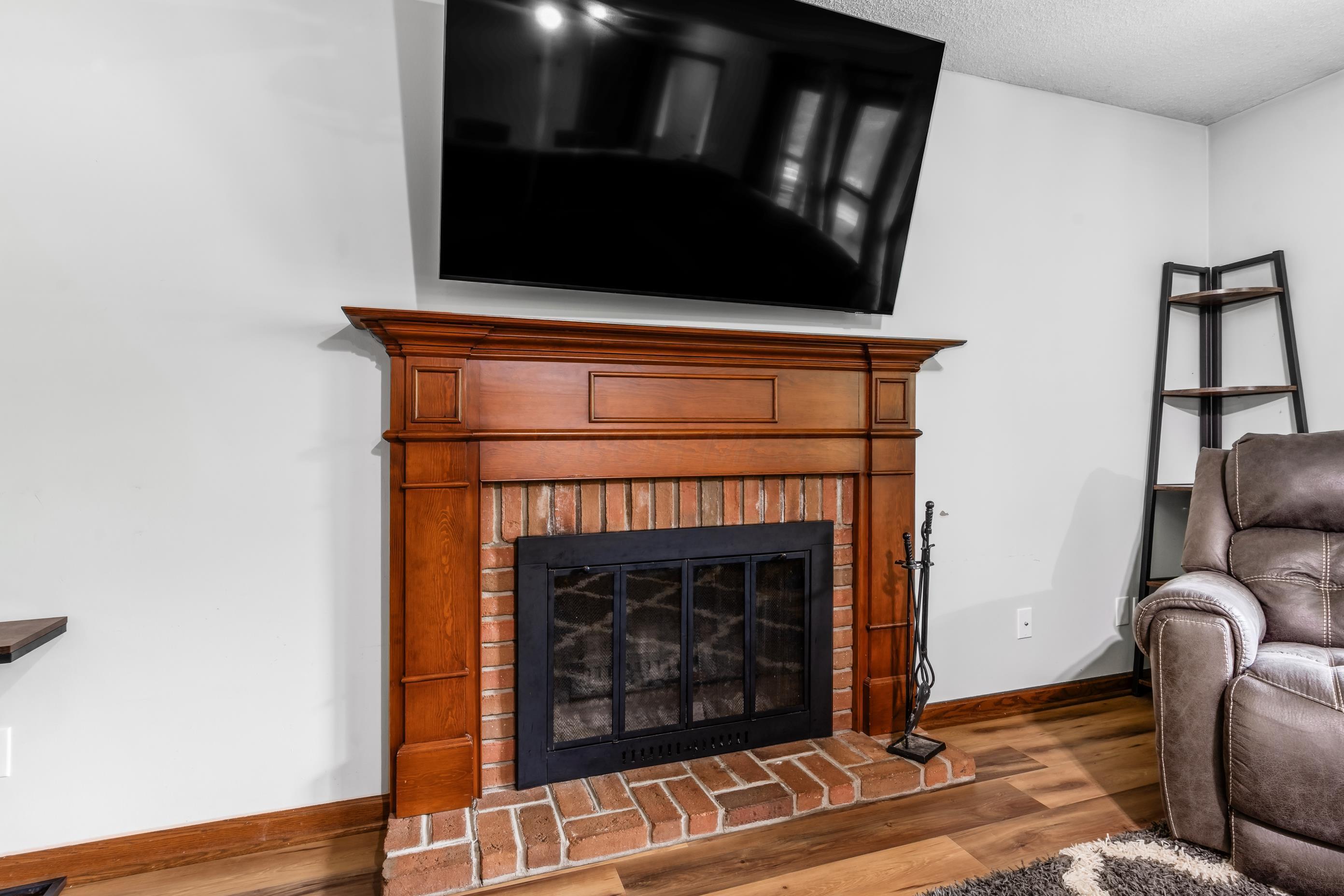 2560 Tarkman Property Photo 6