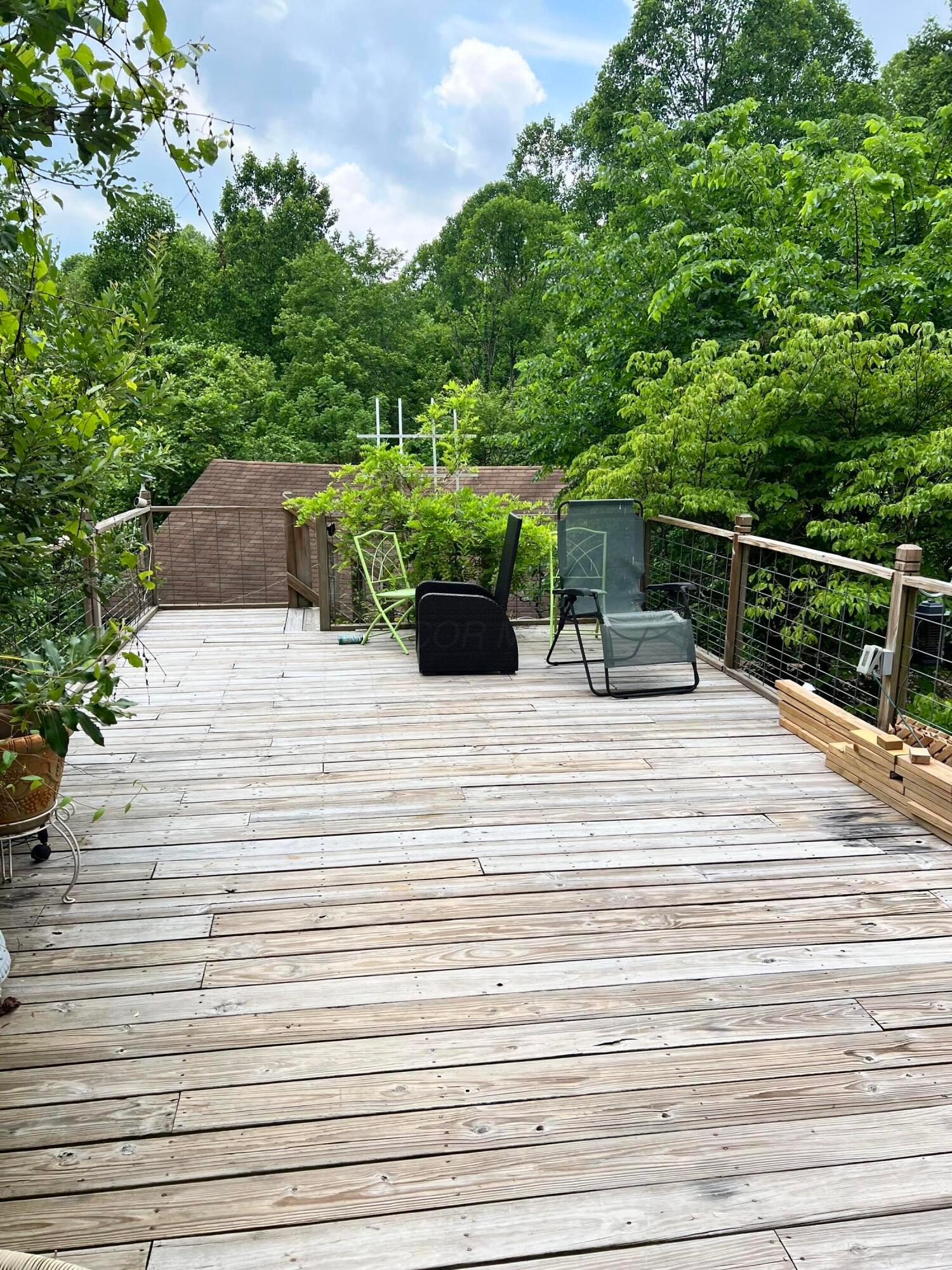 226021710 Property Photo 33