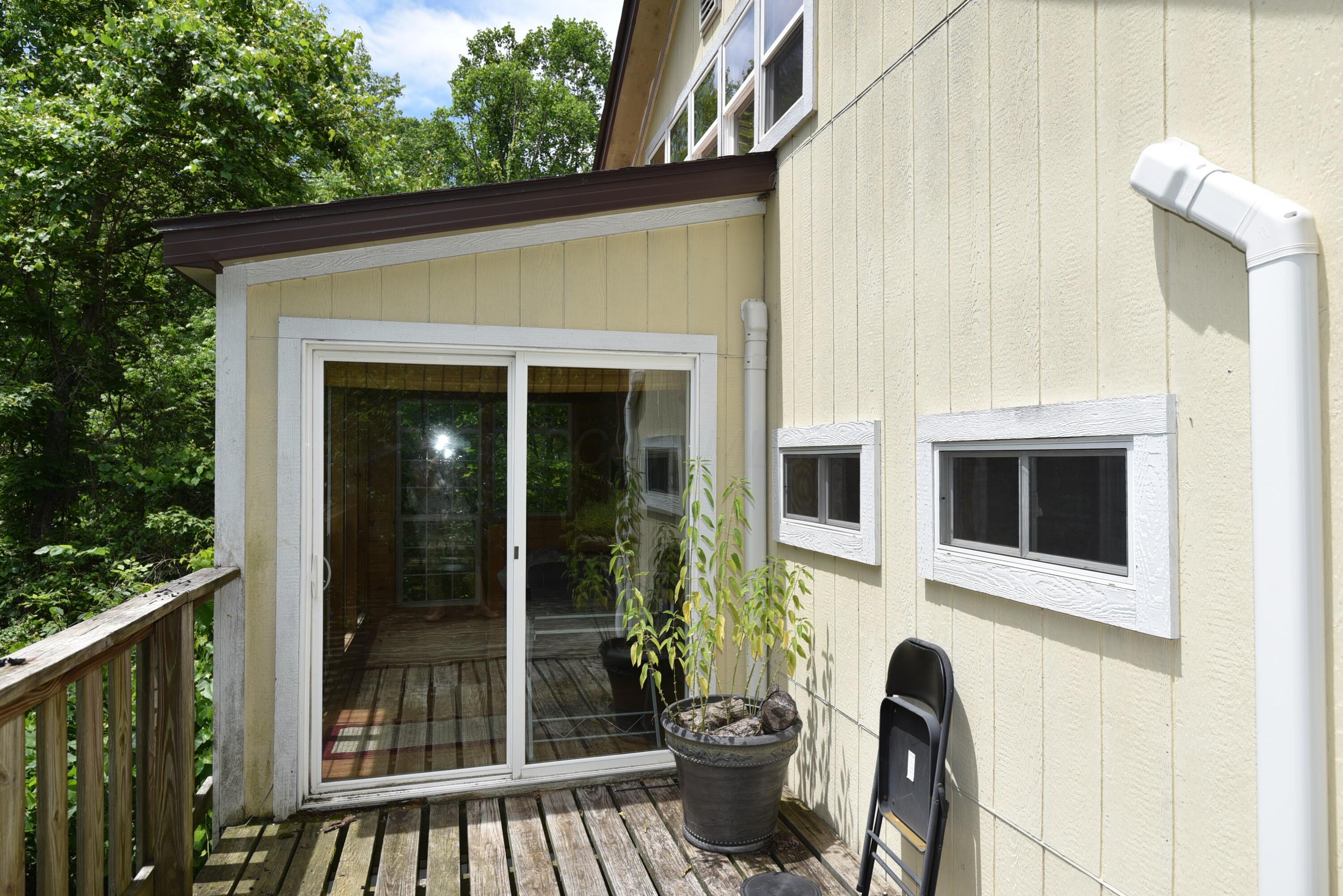 226021710 Property Photo 37