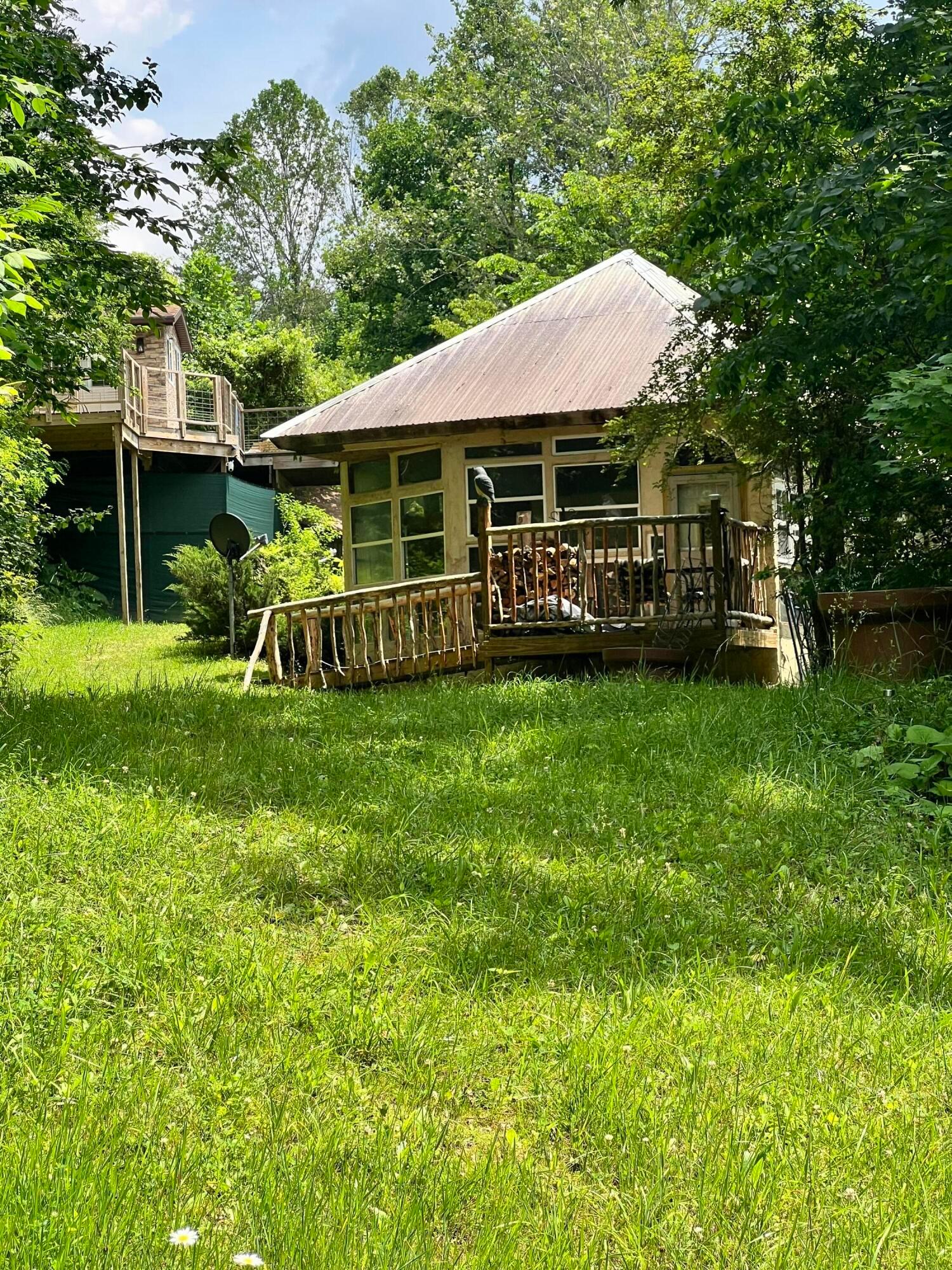 226021710 Property Photo 64