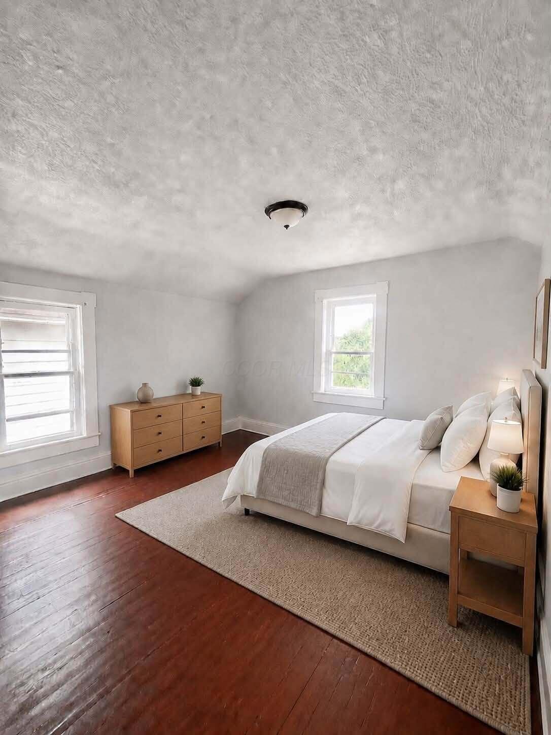1225 E Chestnut Street Property Photo 17