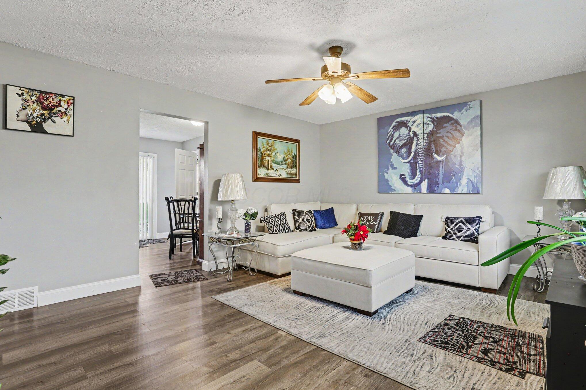 1280 Smith Road Property Photo 5
