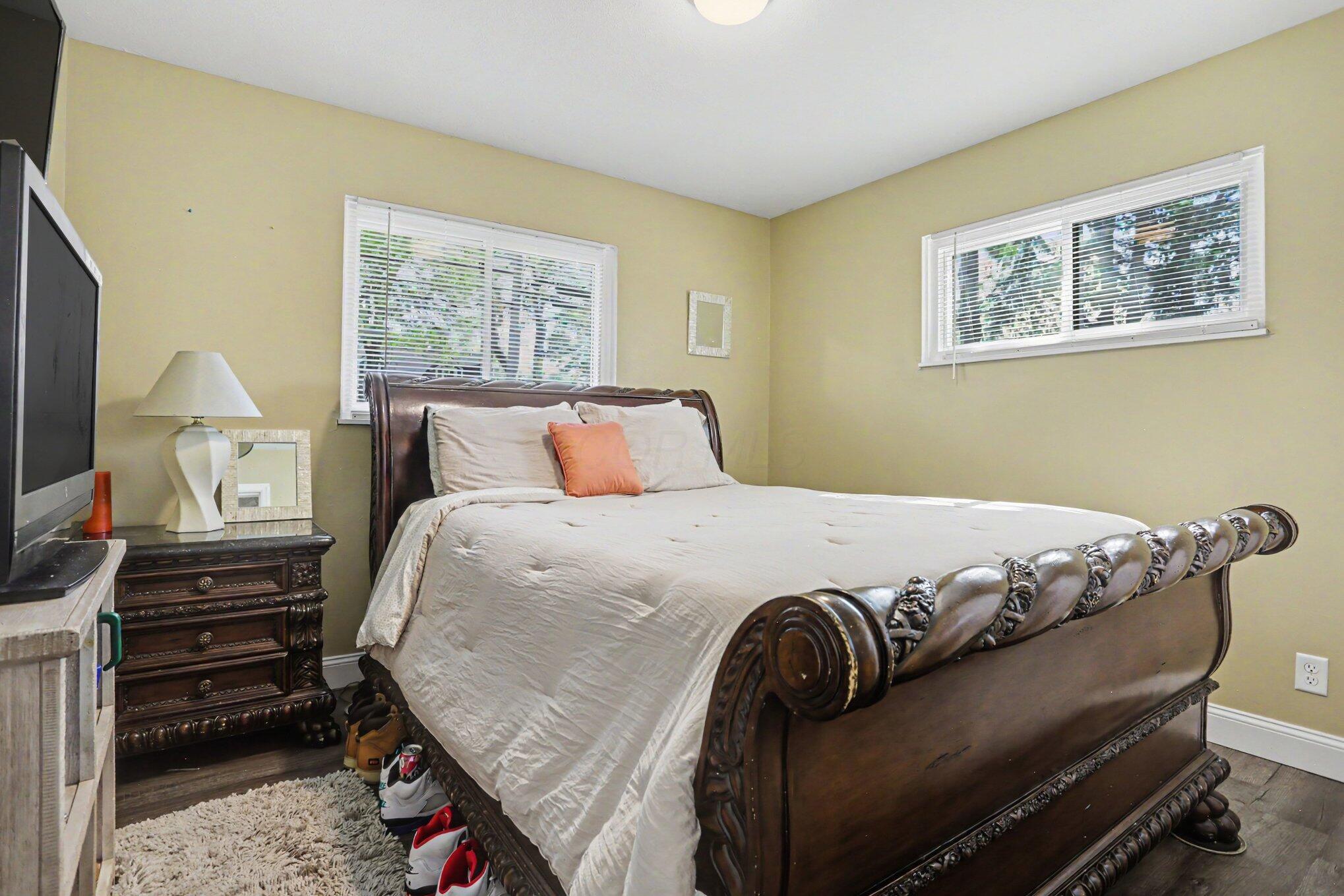 1280 Smith Road Property Photo 11