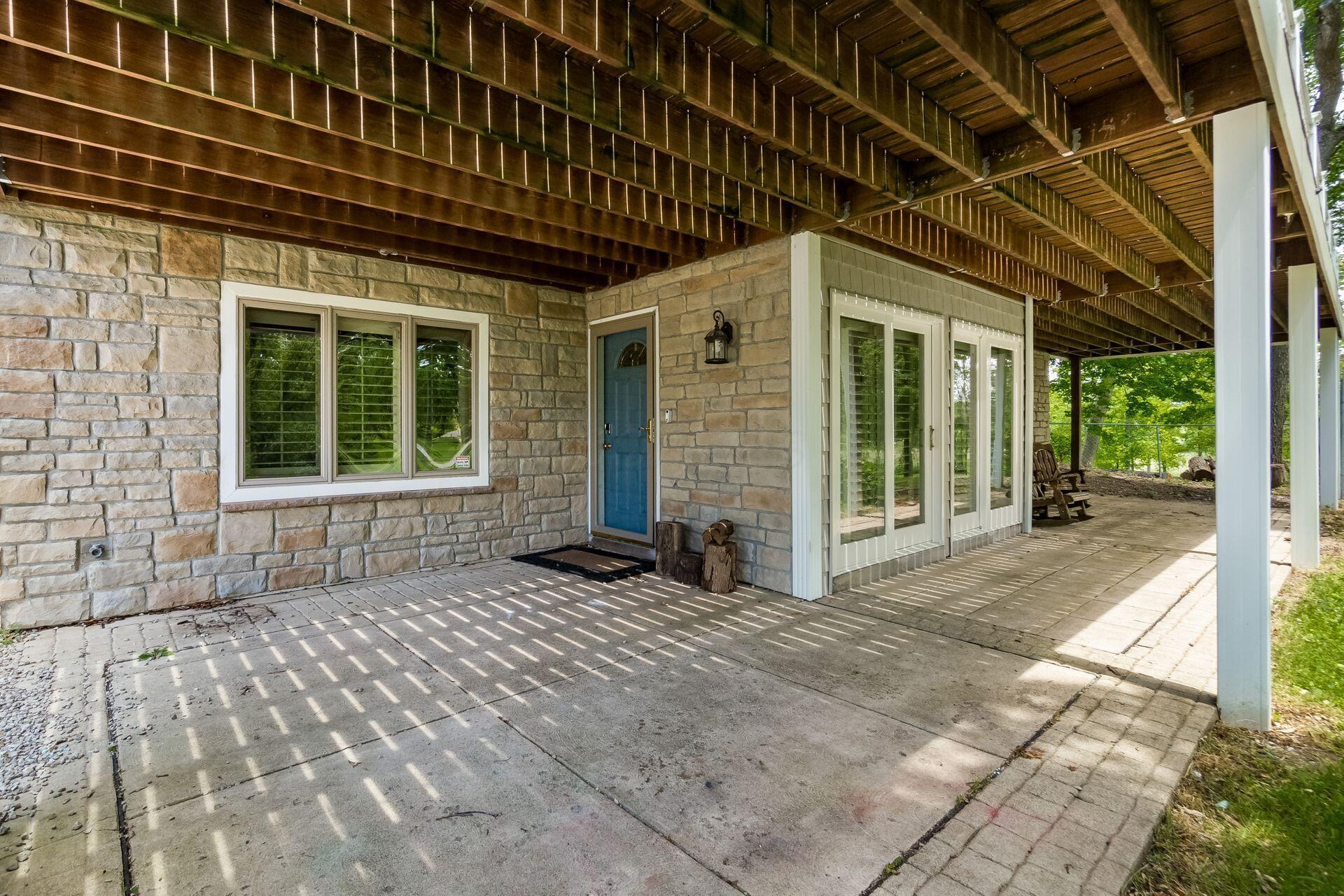 17041 Tulloss Road Property Photo 7